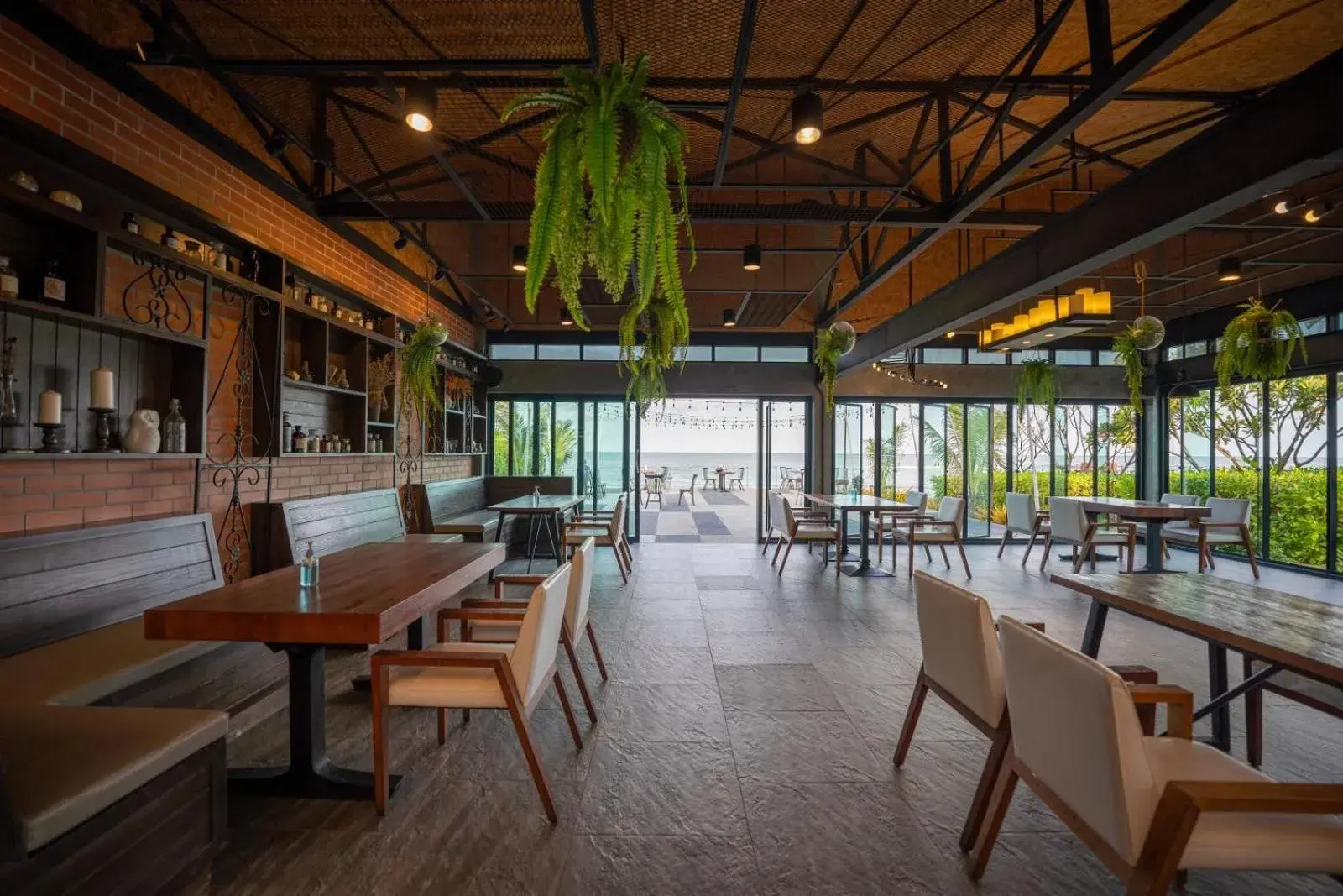 Restaurant/places to eat in Coral Tree Villa Huahin Restaurant/places to eat in Coral Tree Villa Huahin