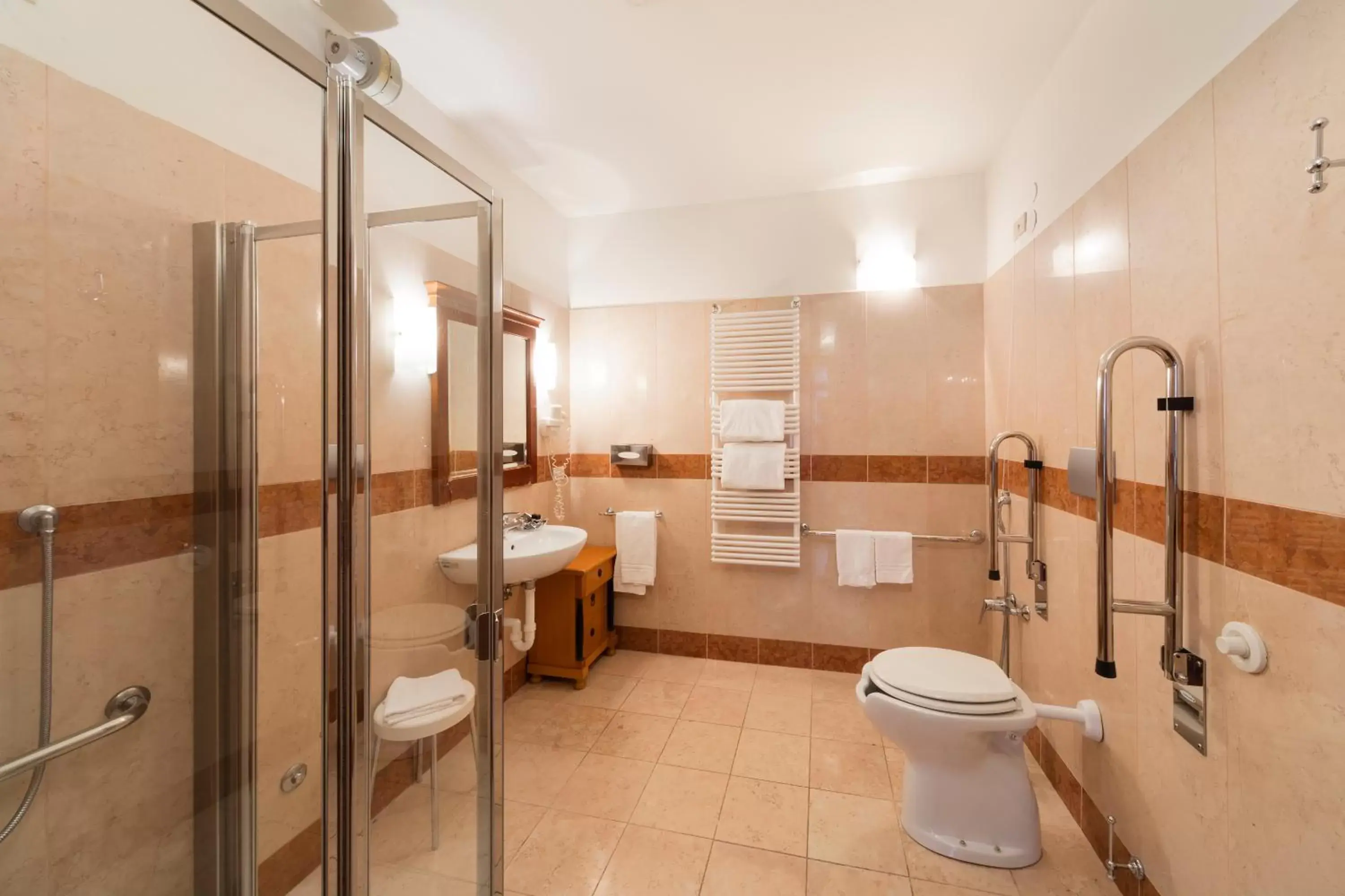 Bathroom in All’Angelo Art Hotel Bathroom in All’Angelo Art Hotel