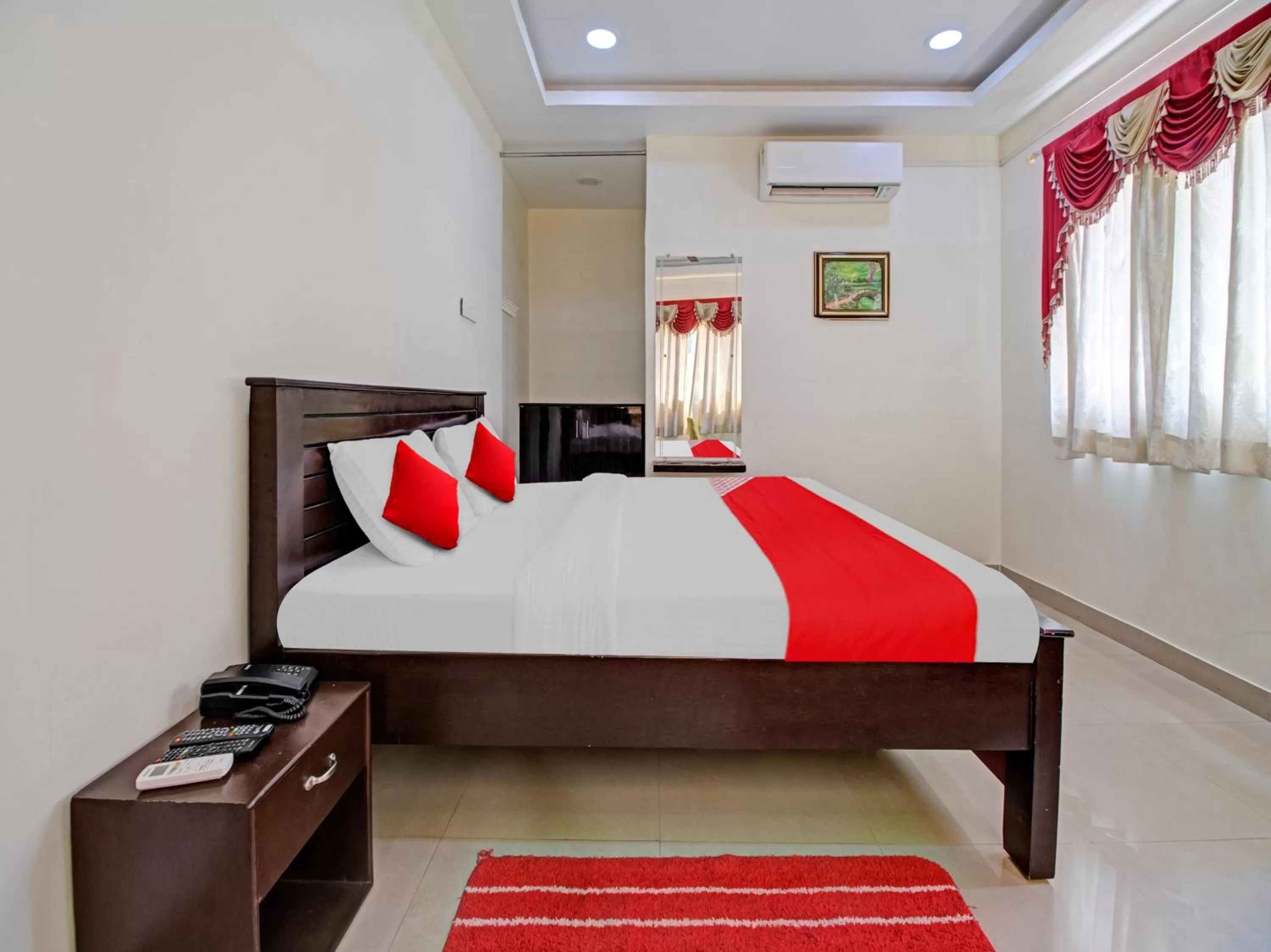 Bedroom, Bed in OYO Flagship Kk Royal Grand