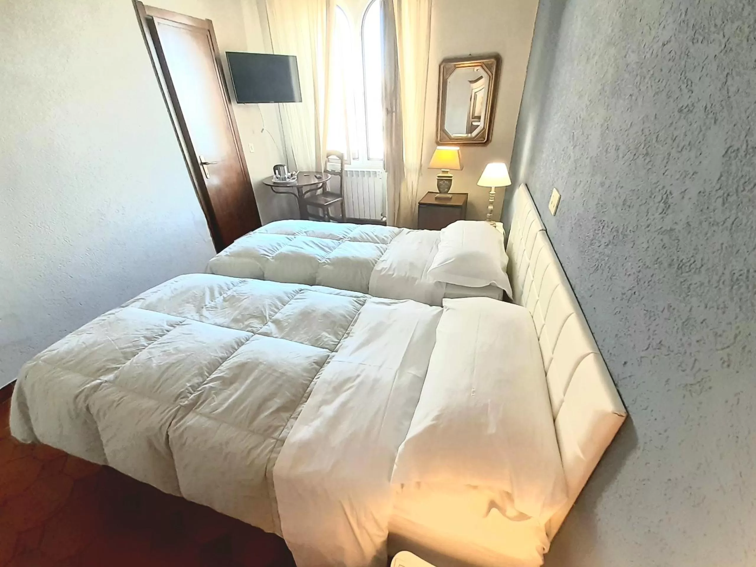 Photo of the whole room, Bed in Hotel Castello Miramare