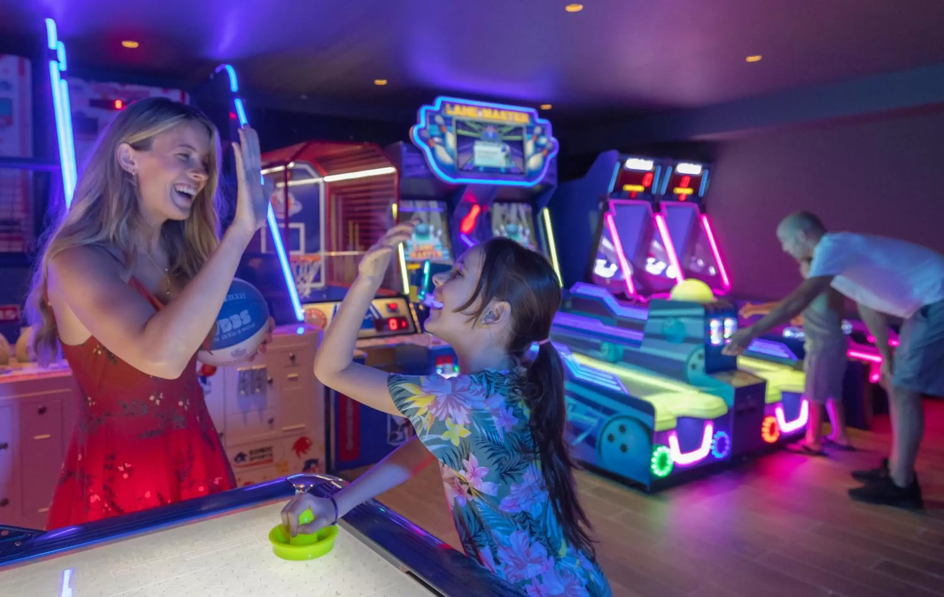 Activities in Planet Hollywood Cancun, An Autograph Collection All-Inclusive Resort