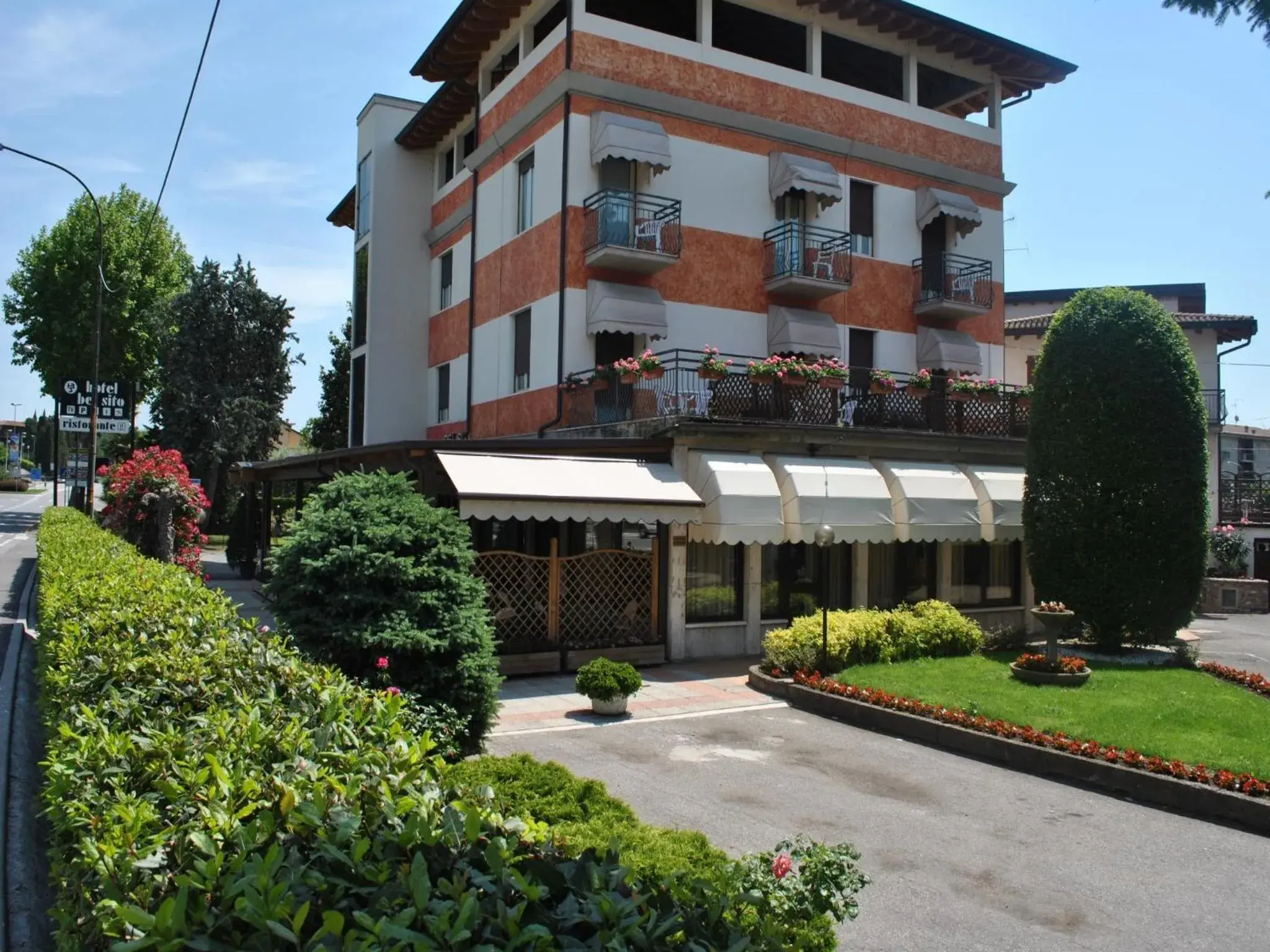 Facade/entrance, Property Building in Hotel Bel Sito