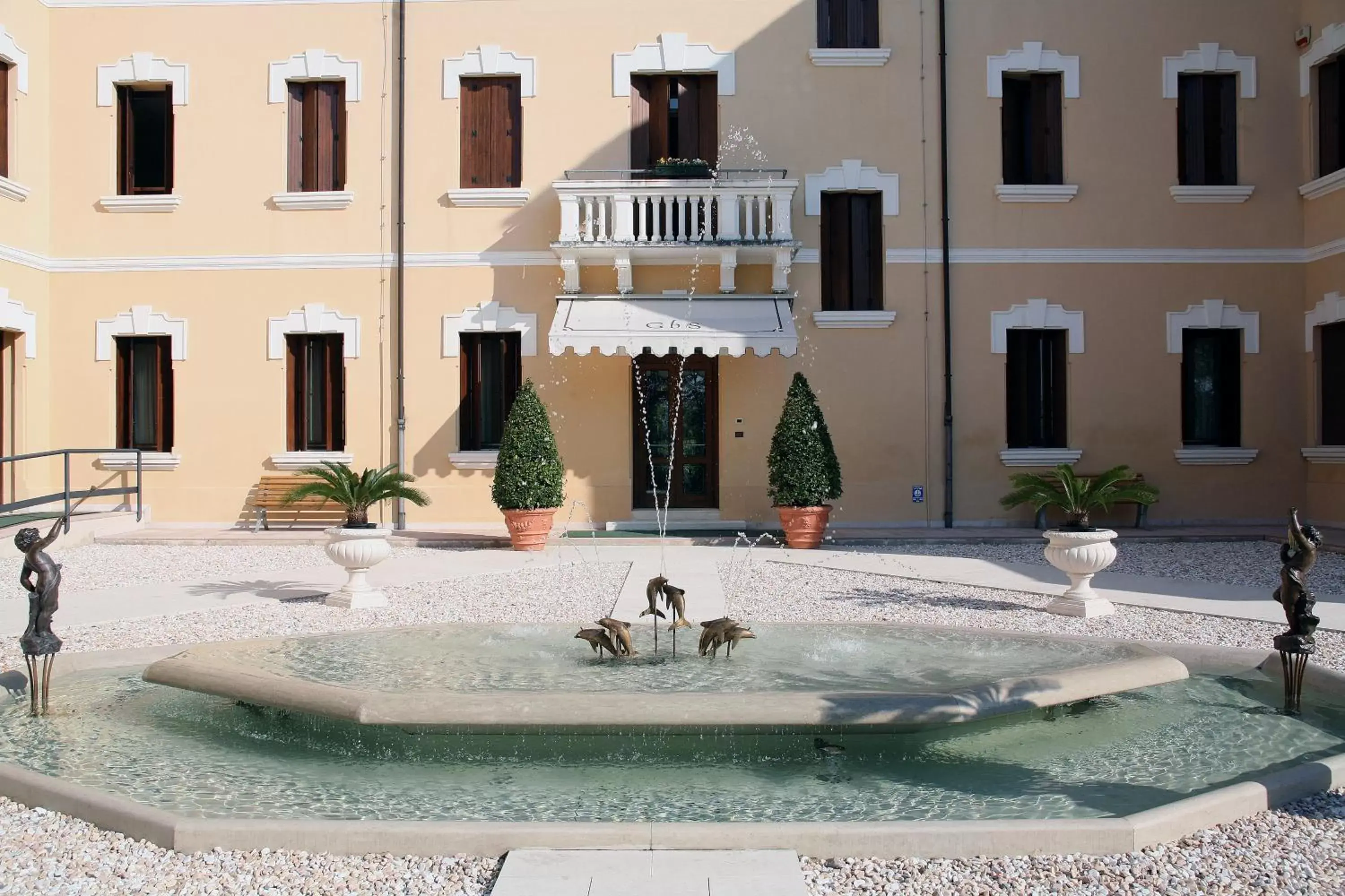 Garden, Swimming Pool in Villa Scalabrini