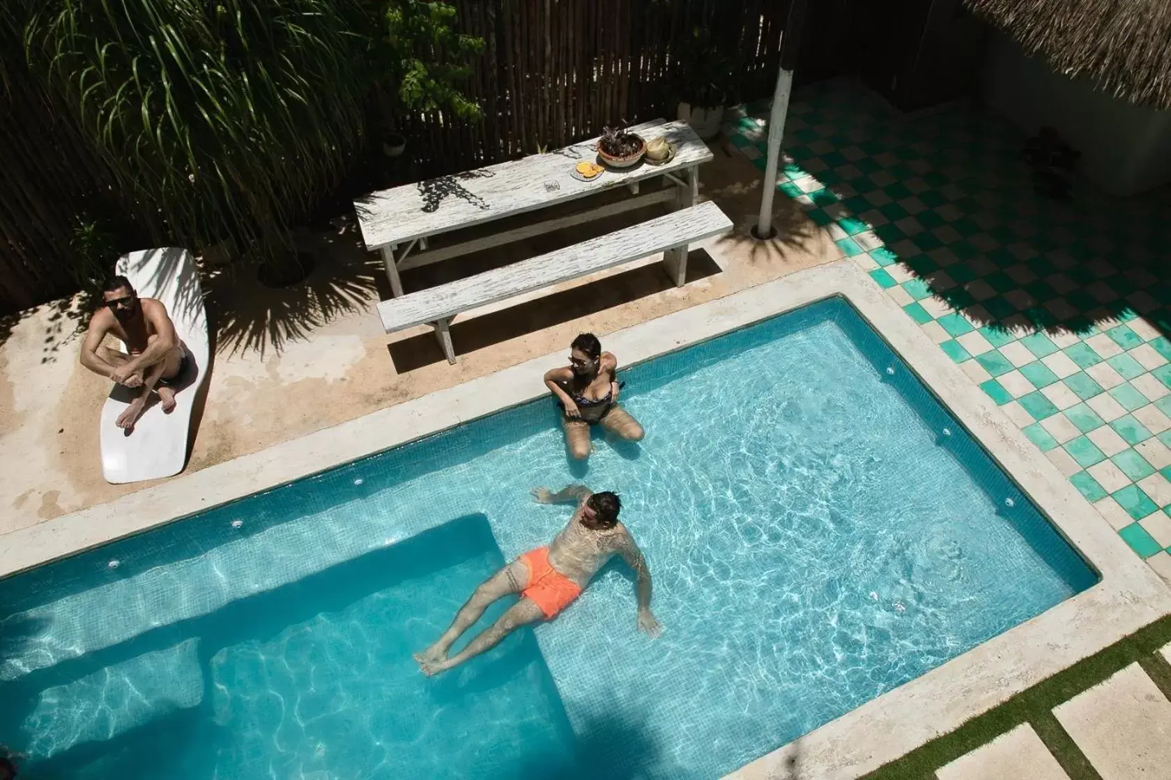 Swimming Pool in Residencia Gorila