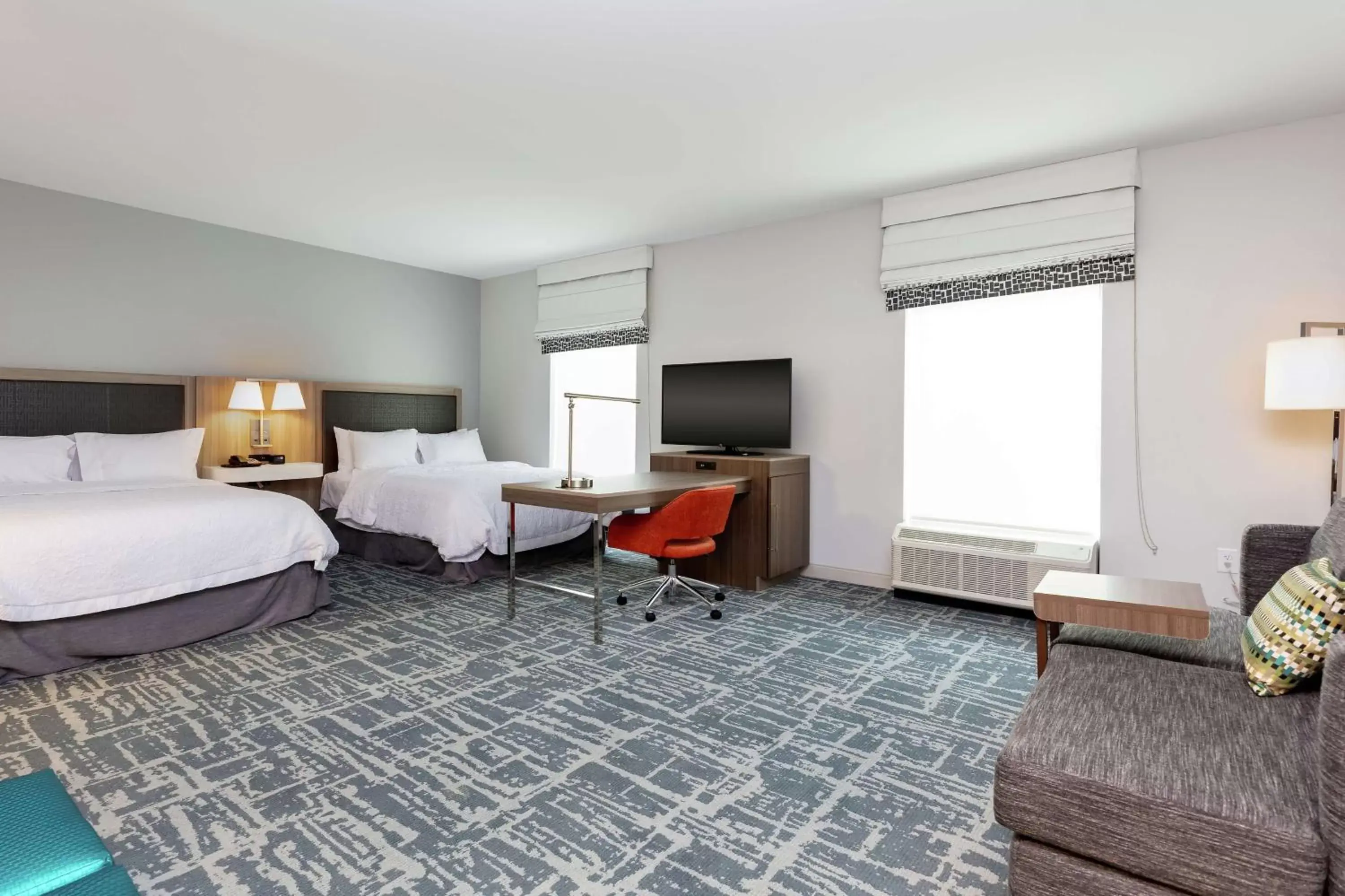 Photo of the whole room, Bed in Hampton Inn Acworth Photo of the whole room, Bed in Hampton Inn Acworth