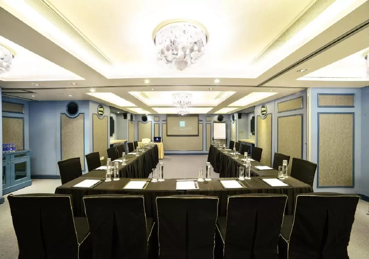 Meeting/conference room in The Luxe Manor