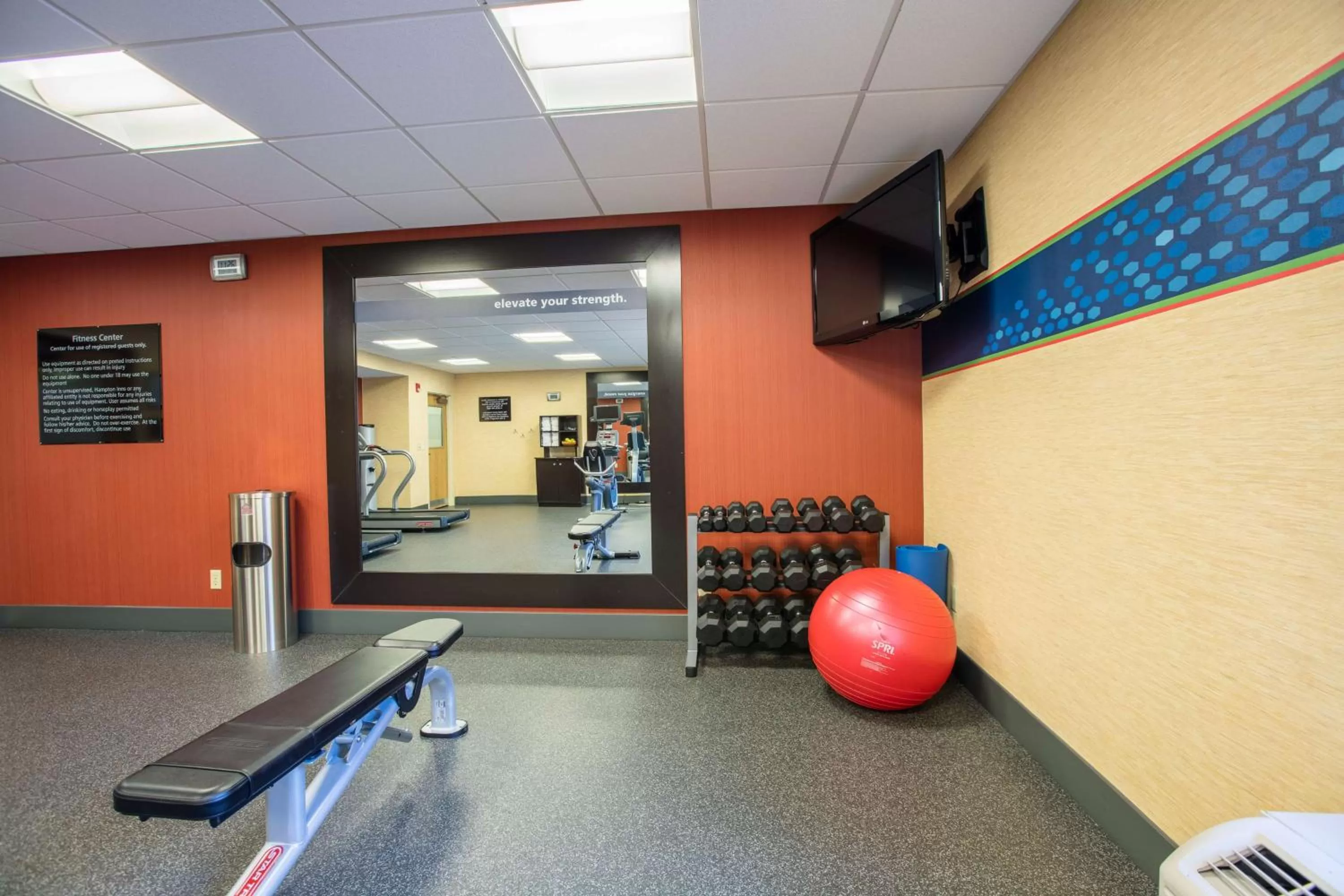 Fitness centre/facilities in Hampton Inn St Charles St Peters