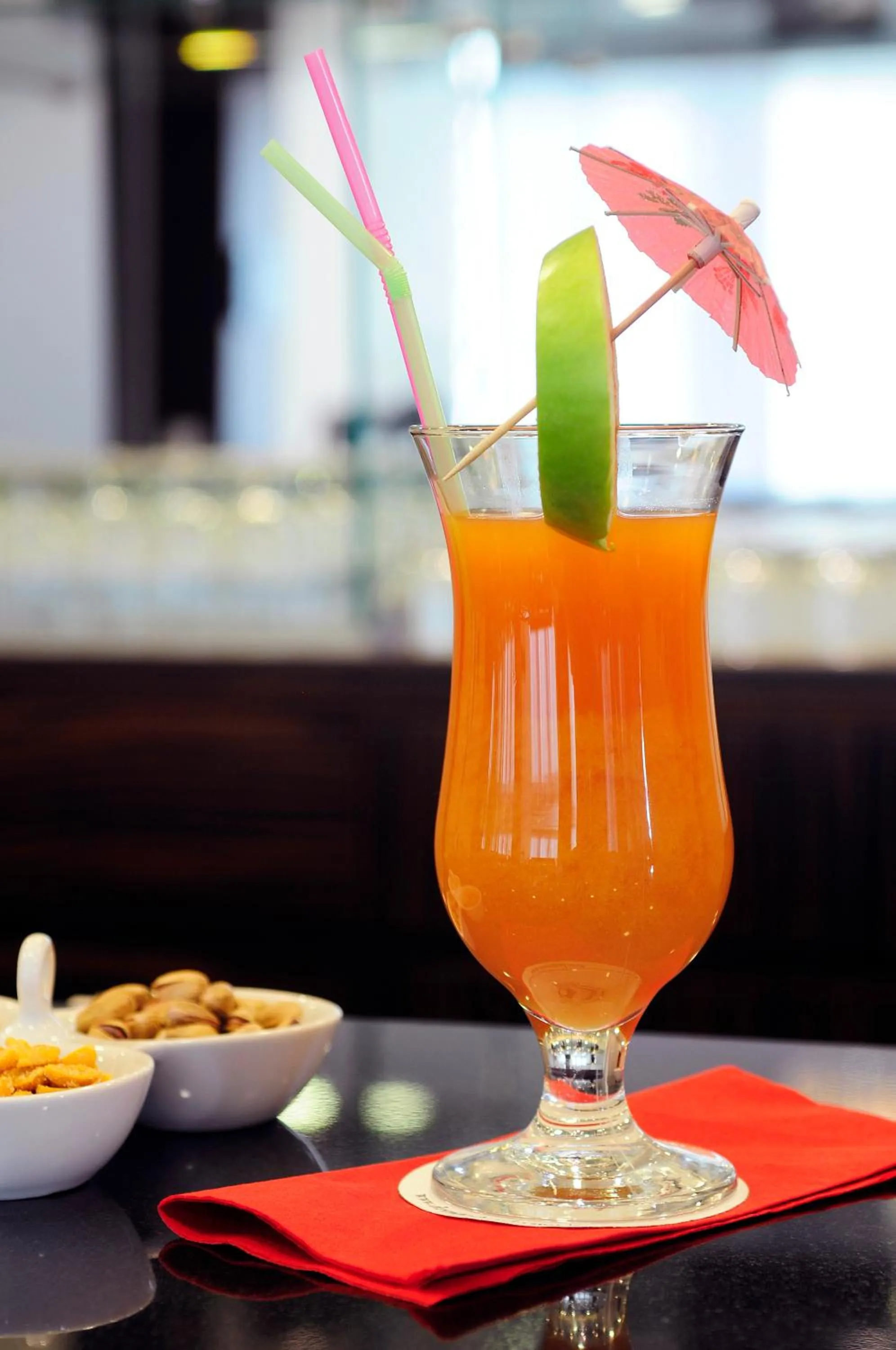 Food and drinks in Demora Hotel