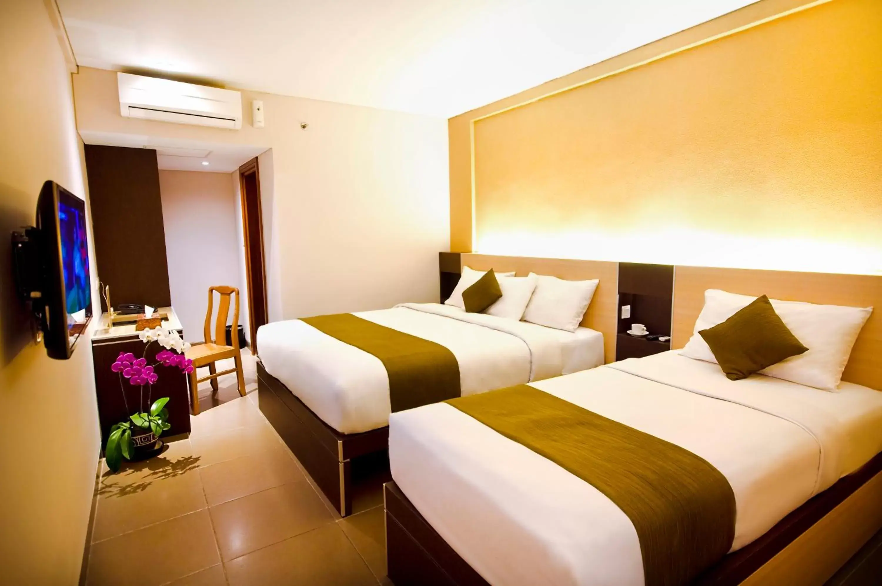 Executive Triple Room - Room Only in Sukajadi Hotel, Convention and Gallery