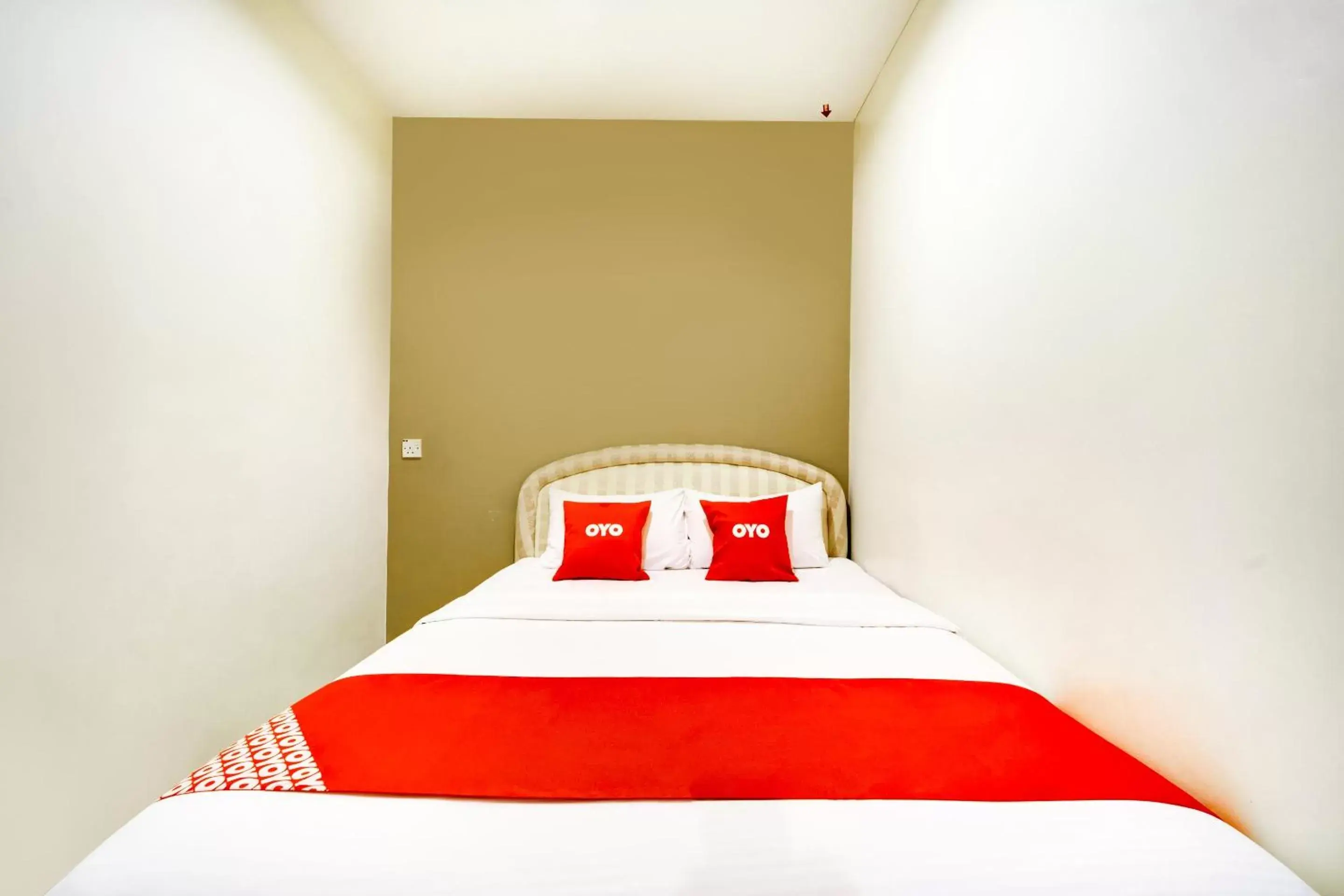 Bedroom, Bed in OYO 44053 El Zahra Moda Alor Setar