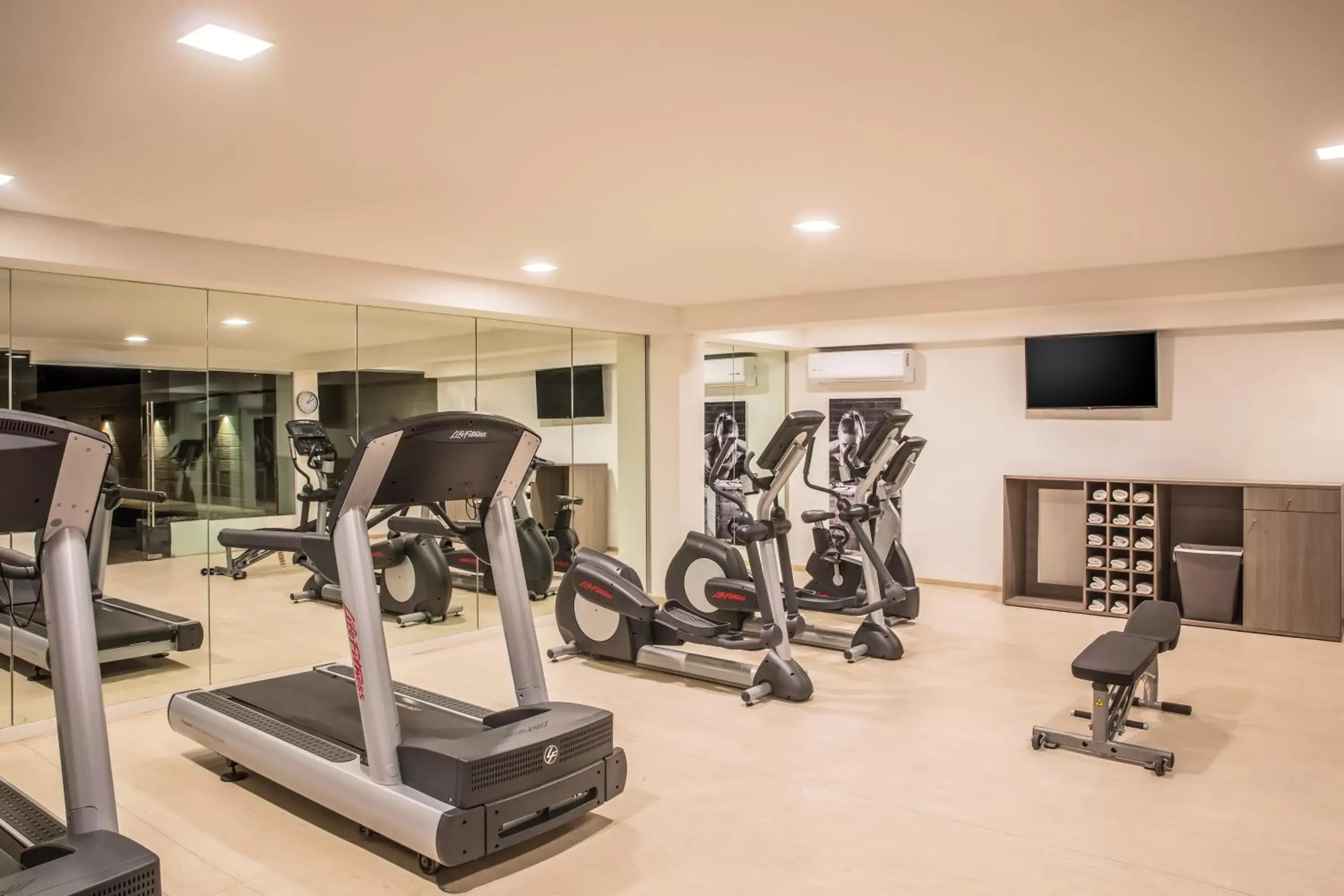 Fitness centre/facilities, Fitness Center/Facilities in Fiesta Inn Los Mochis