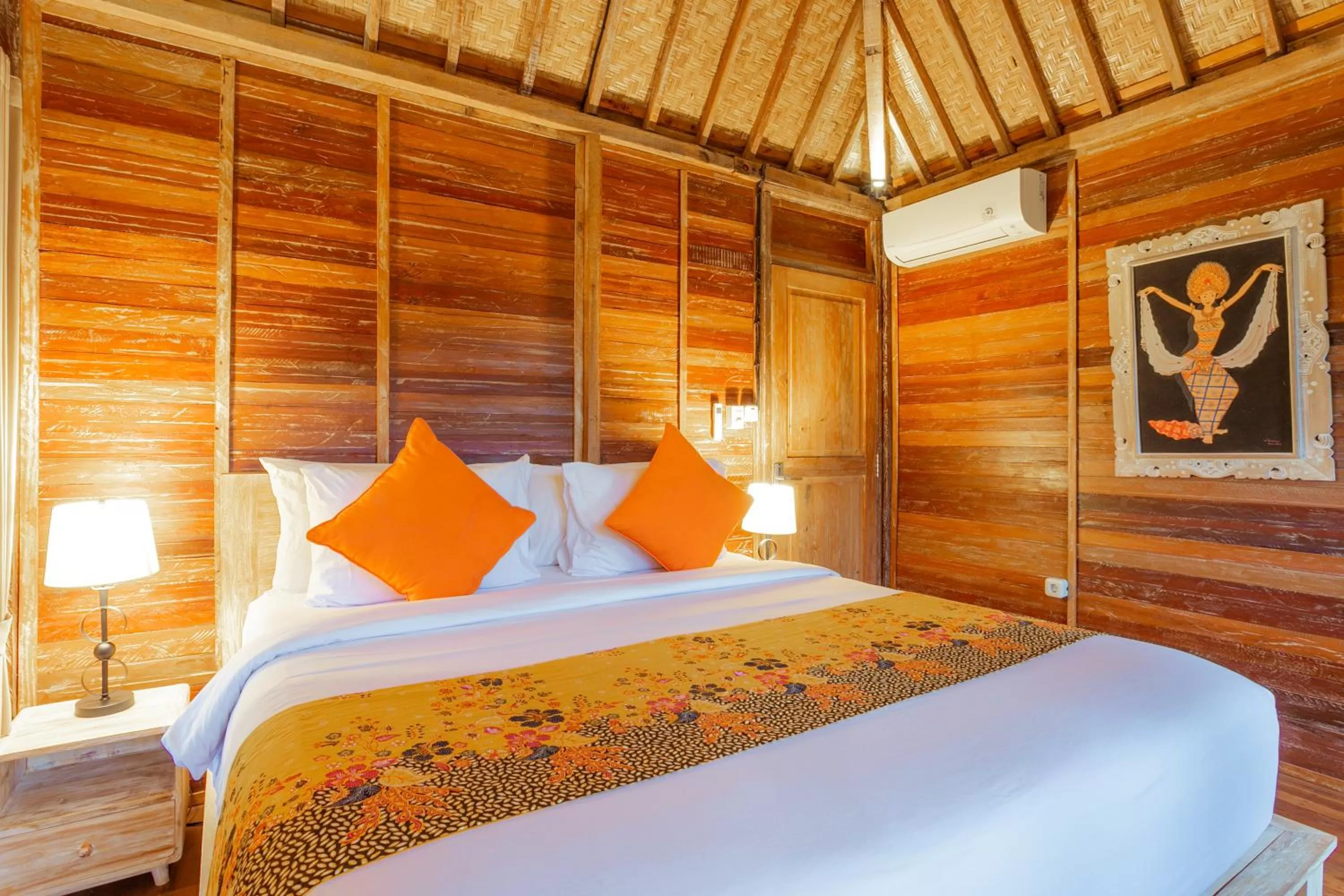 Bed in Nauna Villa Ubud