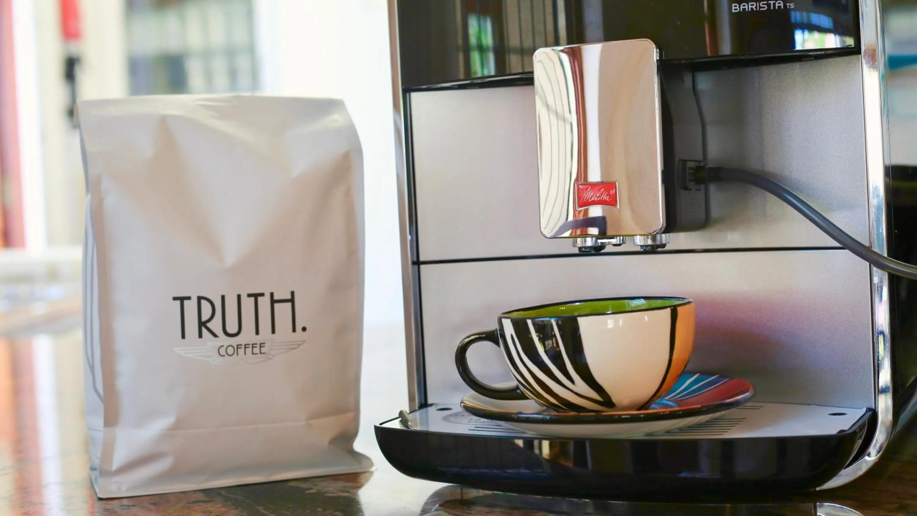 Drinks in Point B Guest House -Sustainable Solar Energy