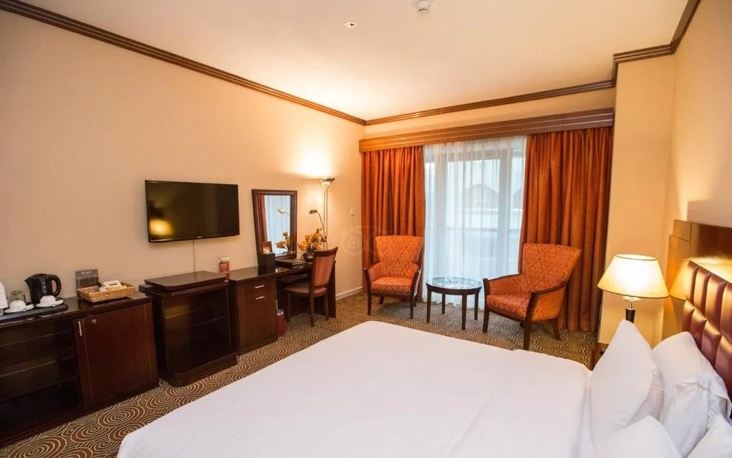 Bed in Grand Central Hotel