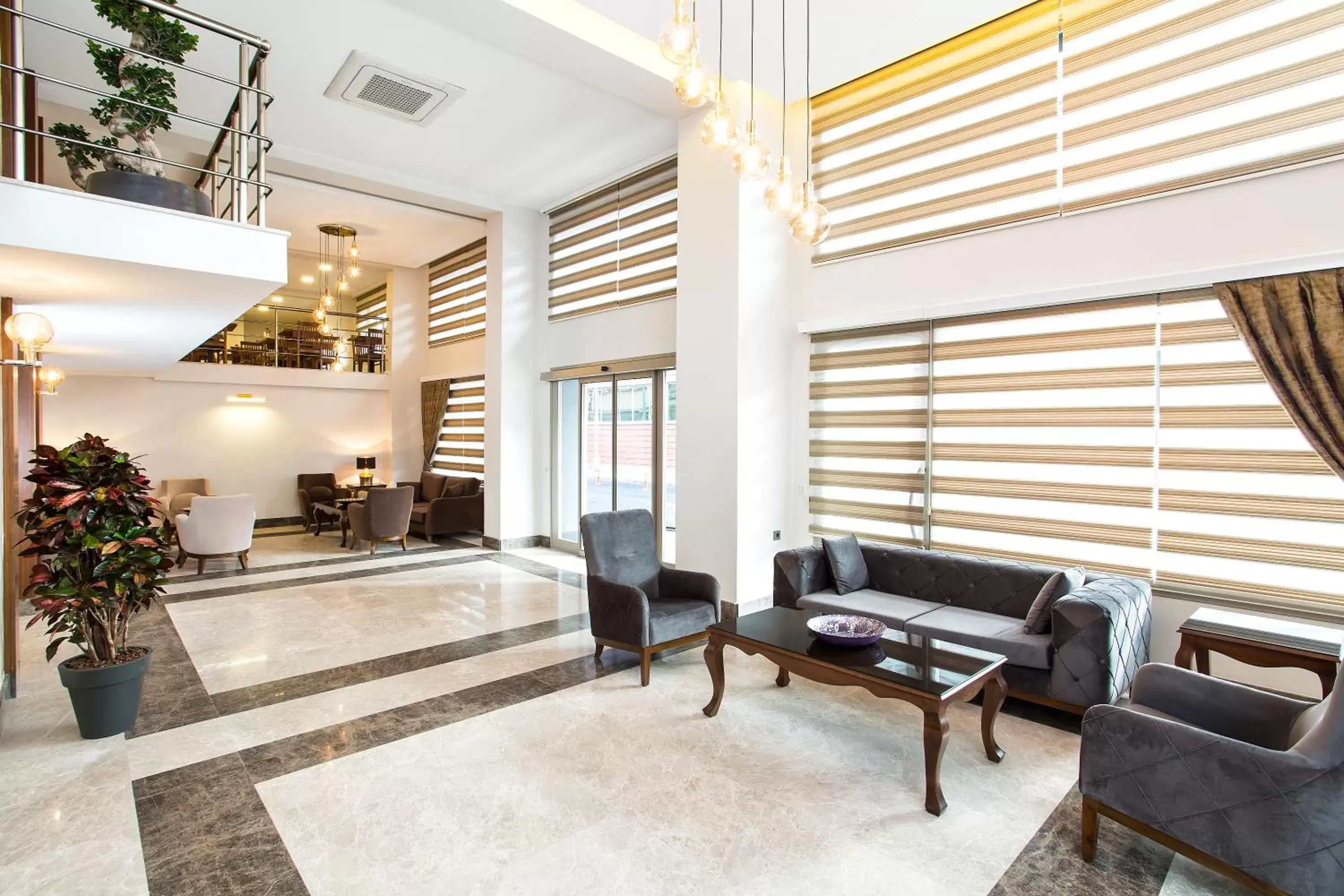 Lobby or reception in Perla Arya Hotel Lobby or reception in Perla Arya Hotel