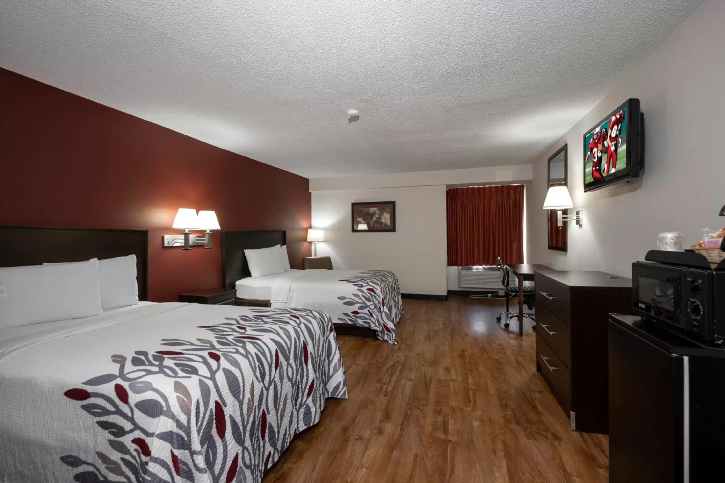 Photo of the whole room in Red Roof Inn Charlotte - University