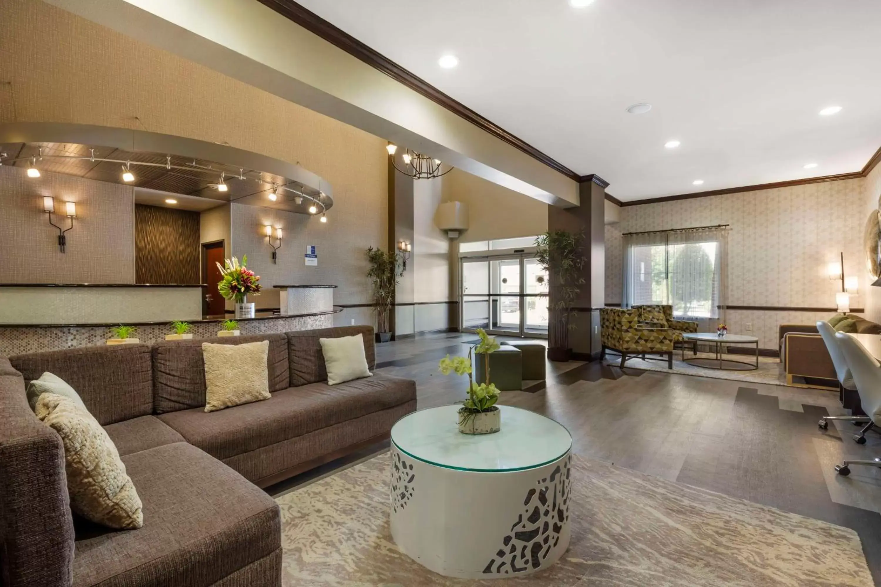 Lobby or reception in Best Western Plus Duncanville Dallas Lobby or reception in Best Western Plus Duncanville Dallas