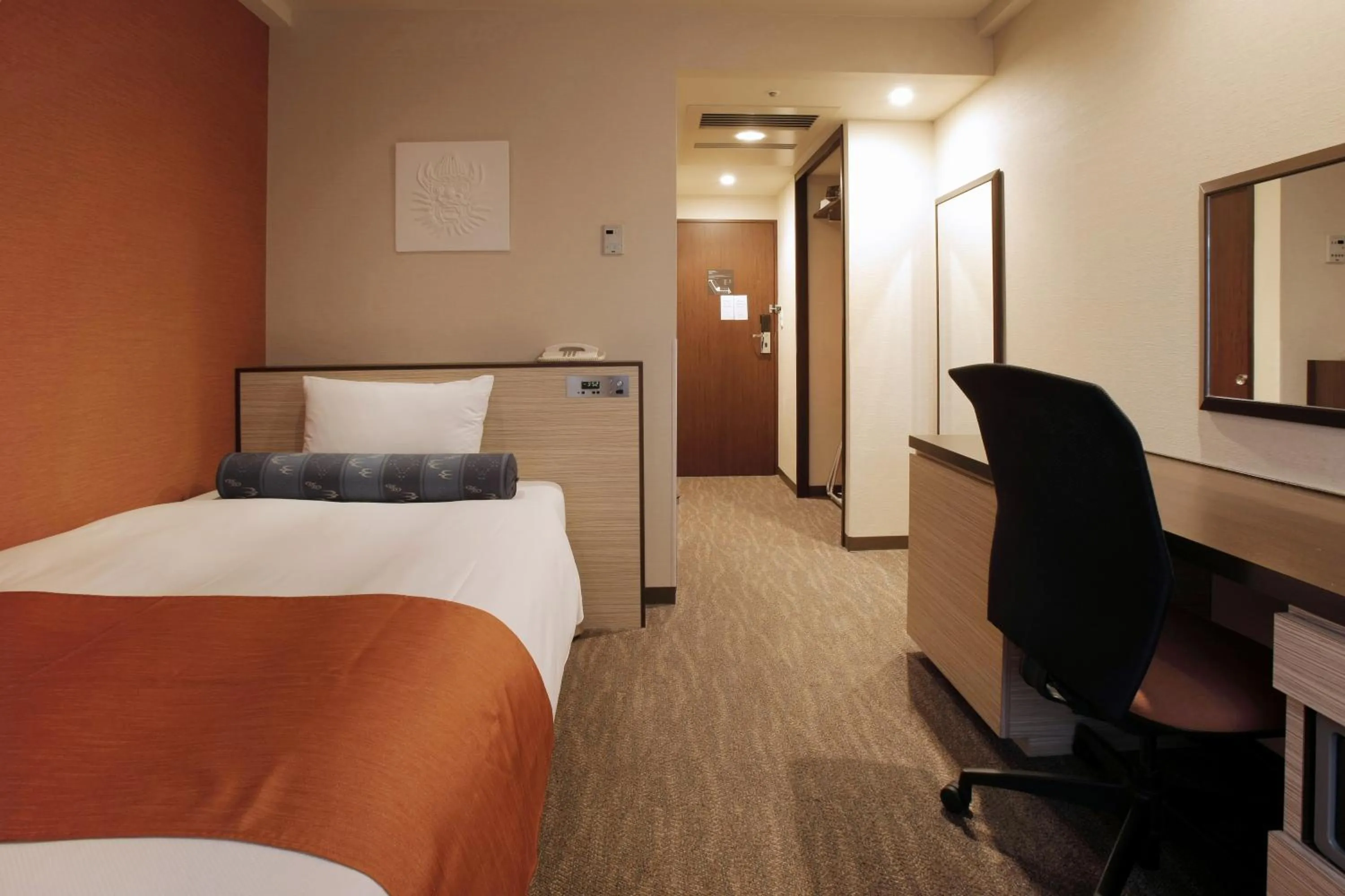 Photo of the whole room, Bed in Okinawa NaHaNa Hotel & Spa