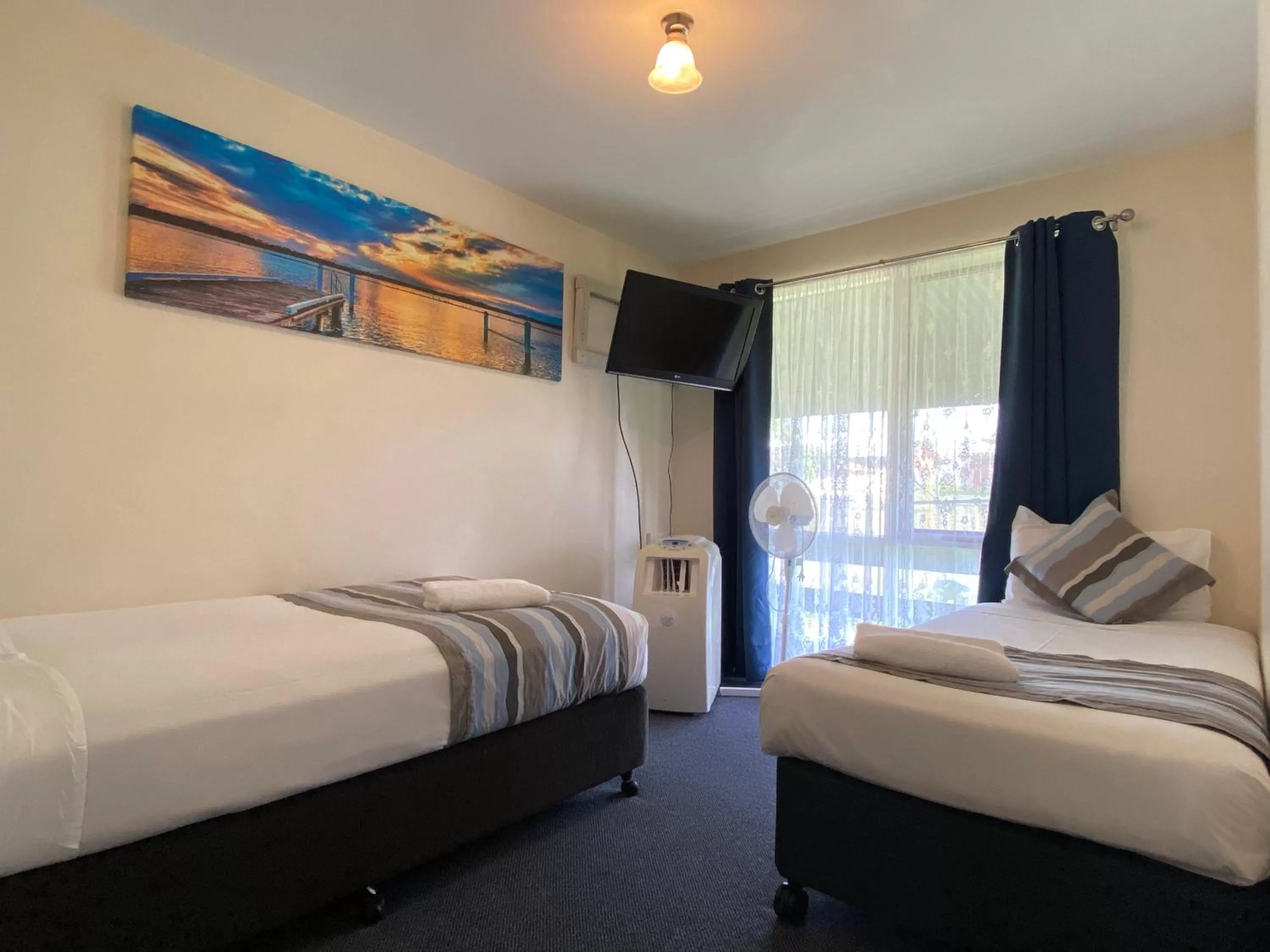 Bedroom, Bed in Motel Kempsey