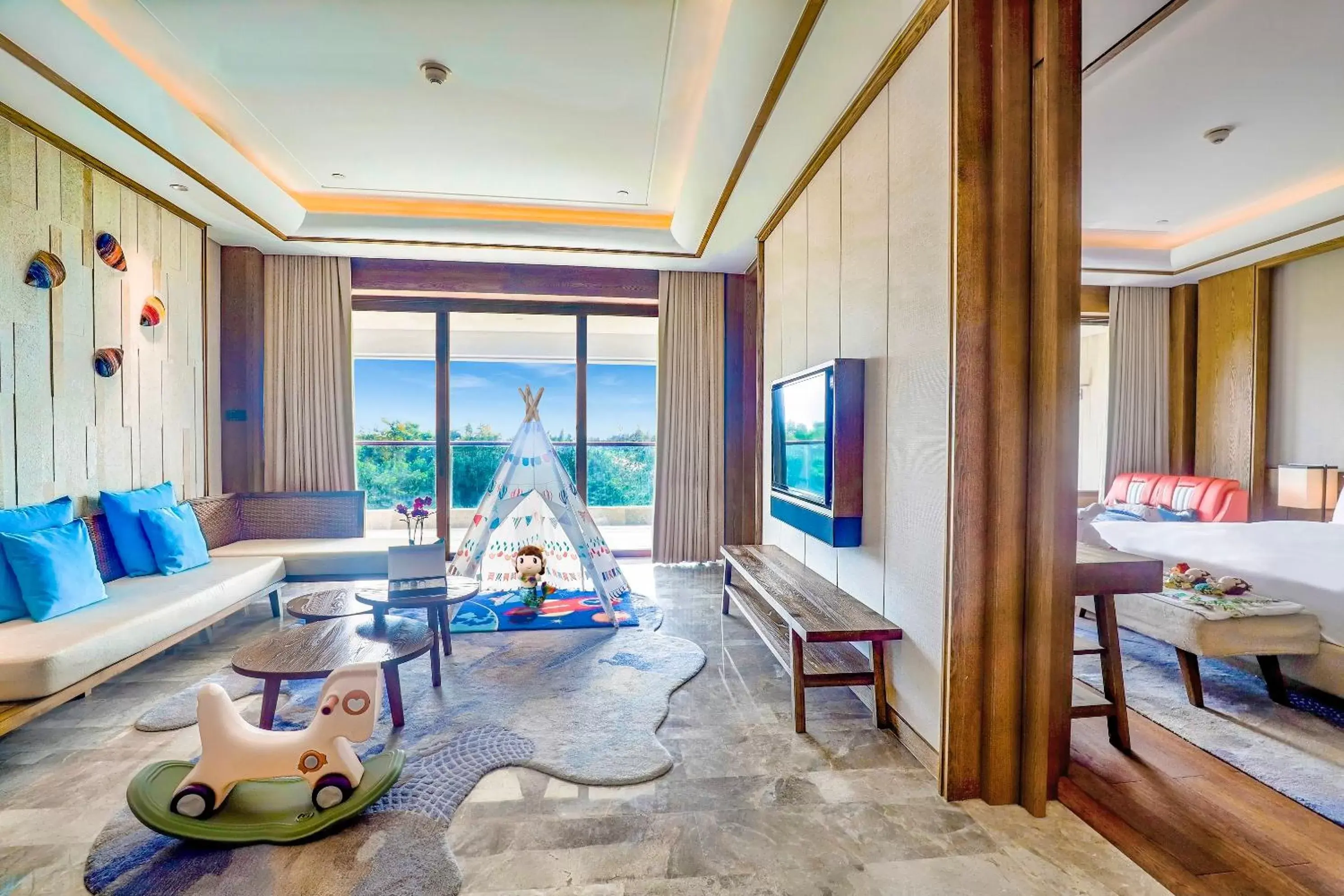 Living room in InterContinental Sanya Haitang Bay Resort, an IHG Hotel