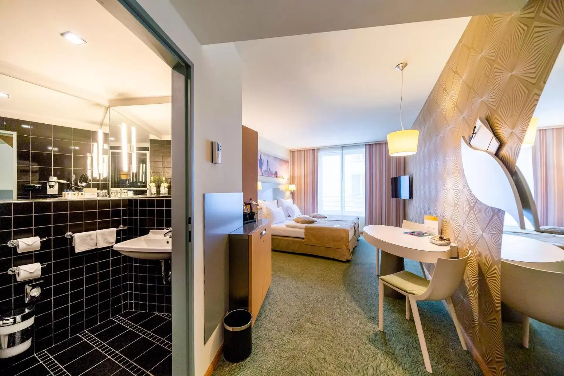 Bedroom, Bathroom in Grandium Hotel Prague
