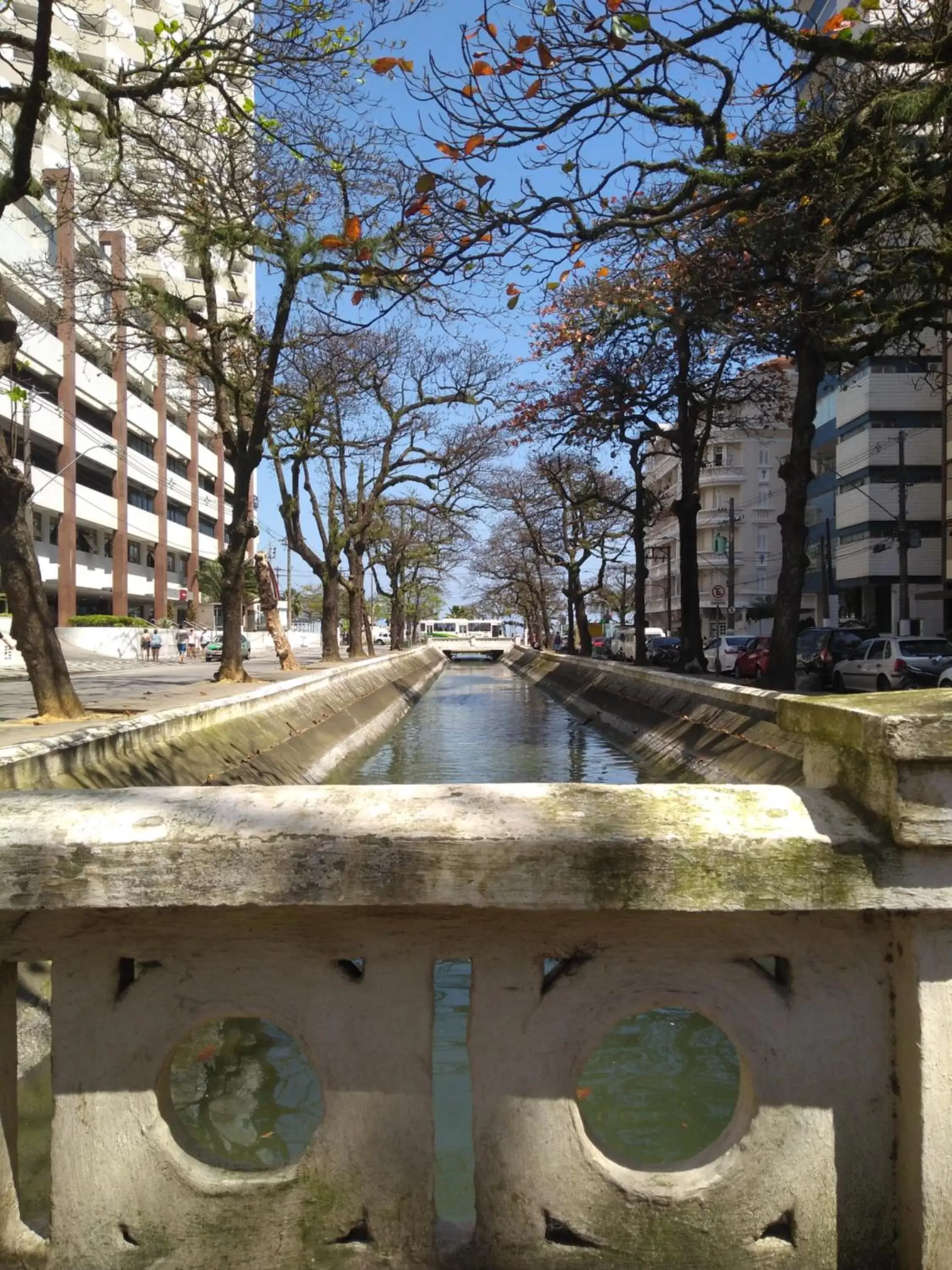 Street view in ibis Santos Gonzaga Praia