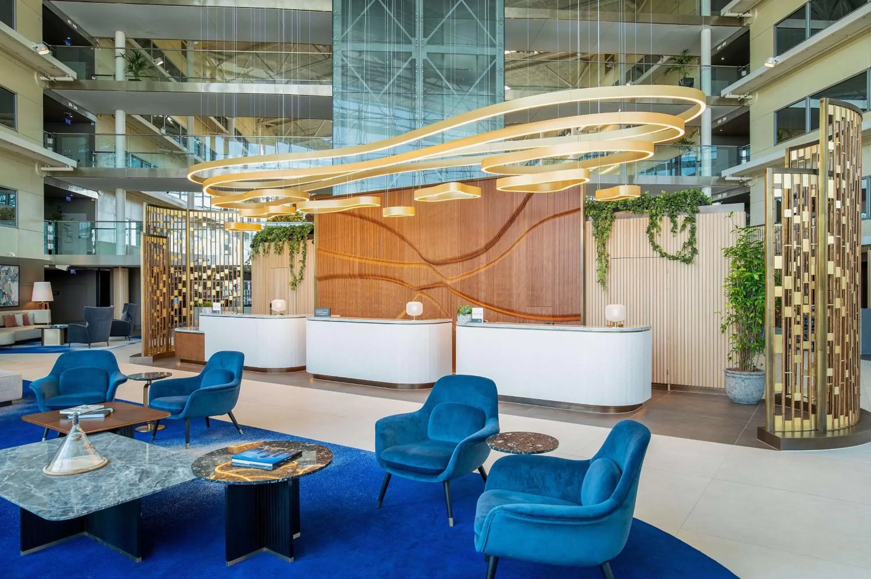 Lobby or reception, Lobby/Reception in Hilton London Heathrow Airport