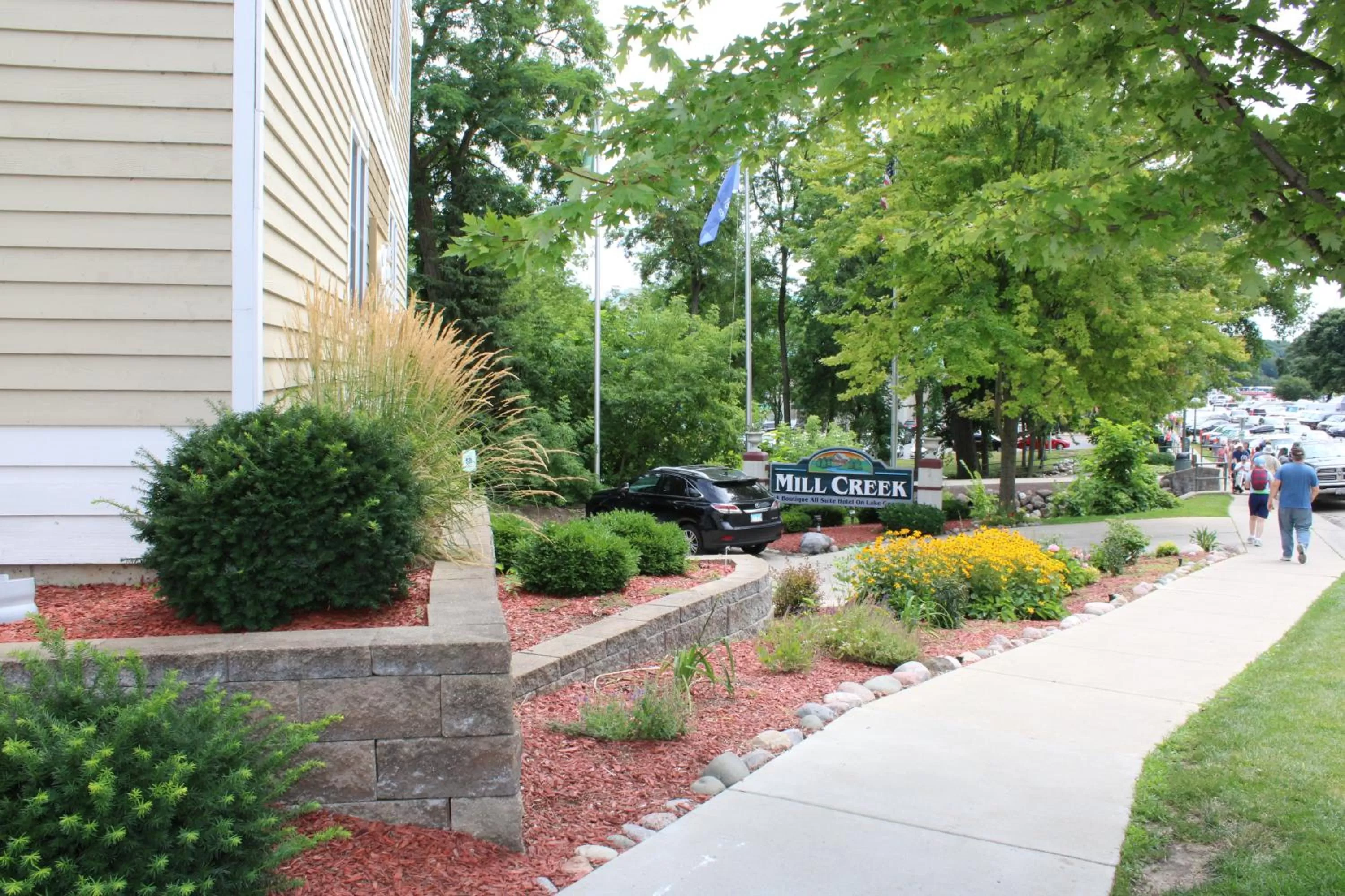 Patio, Garden in Mill Creek Hotel