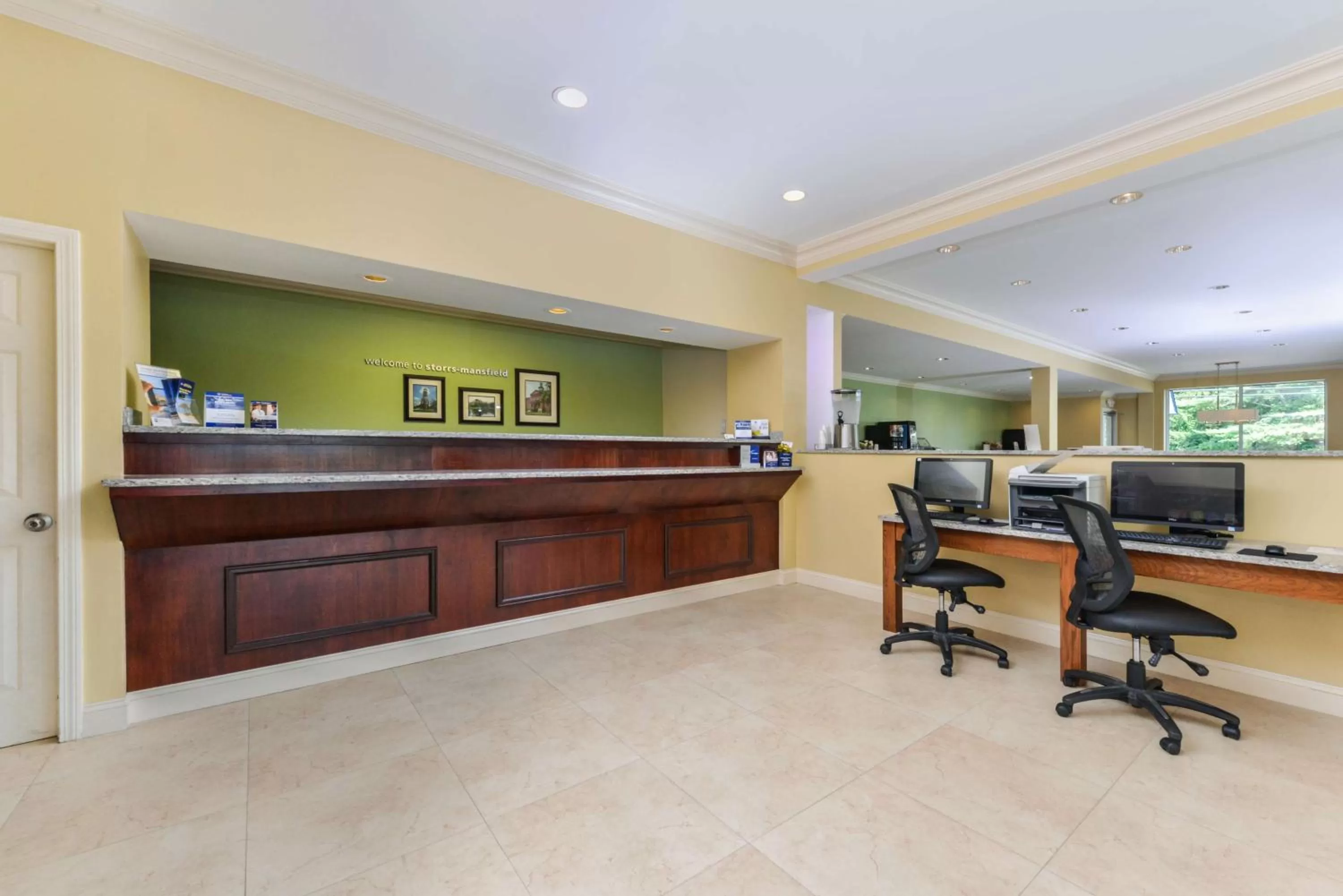 Lobby or reception in The Inn on Storrs