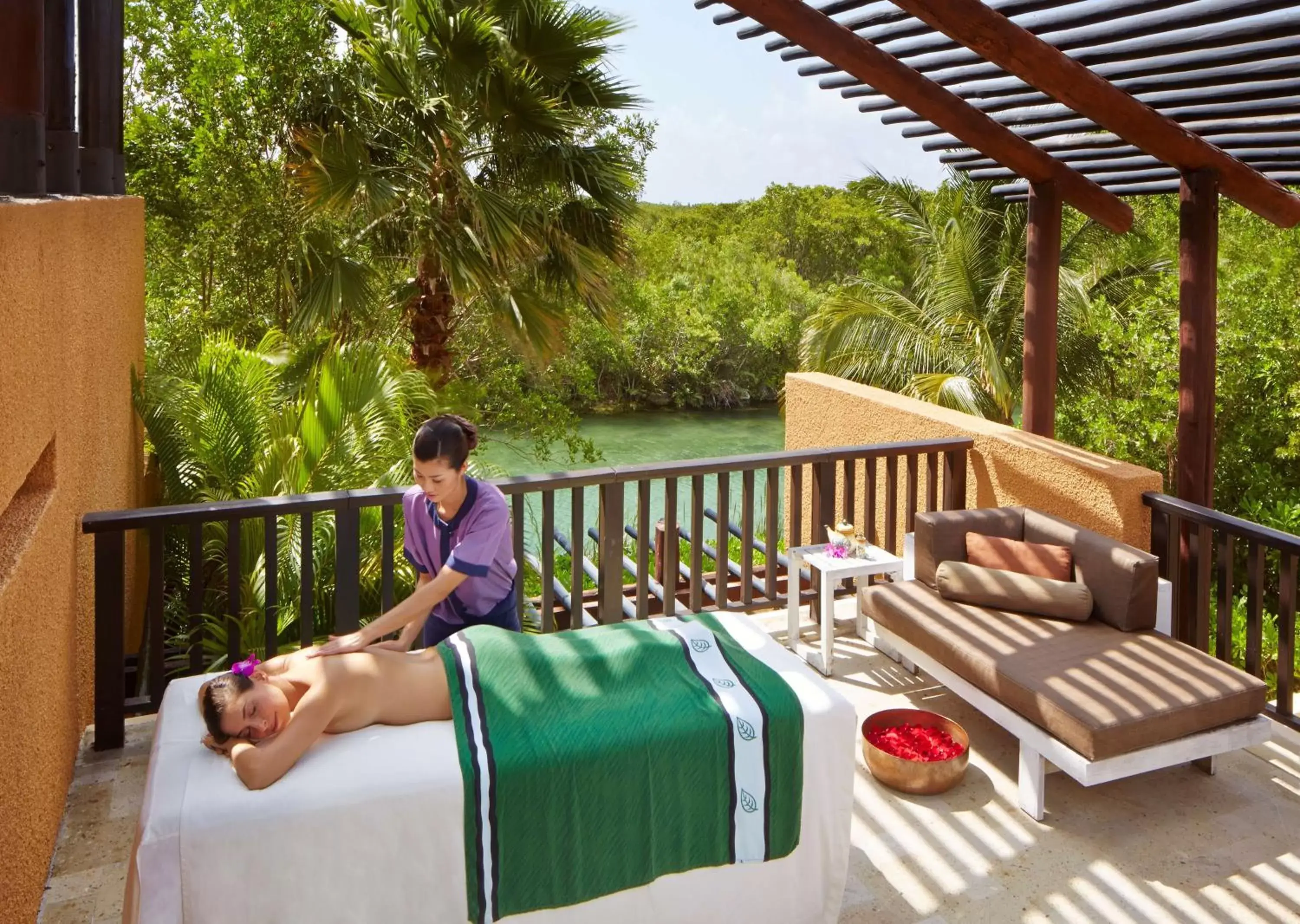 Bedroom in Banyan Tree Mayakoba