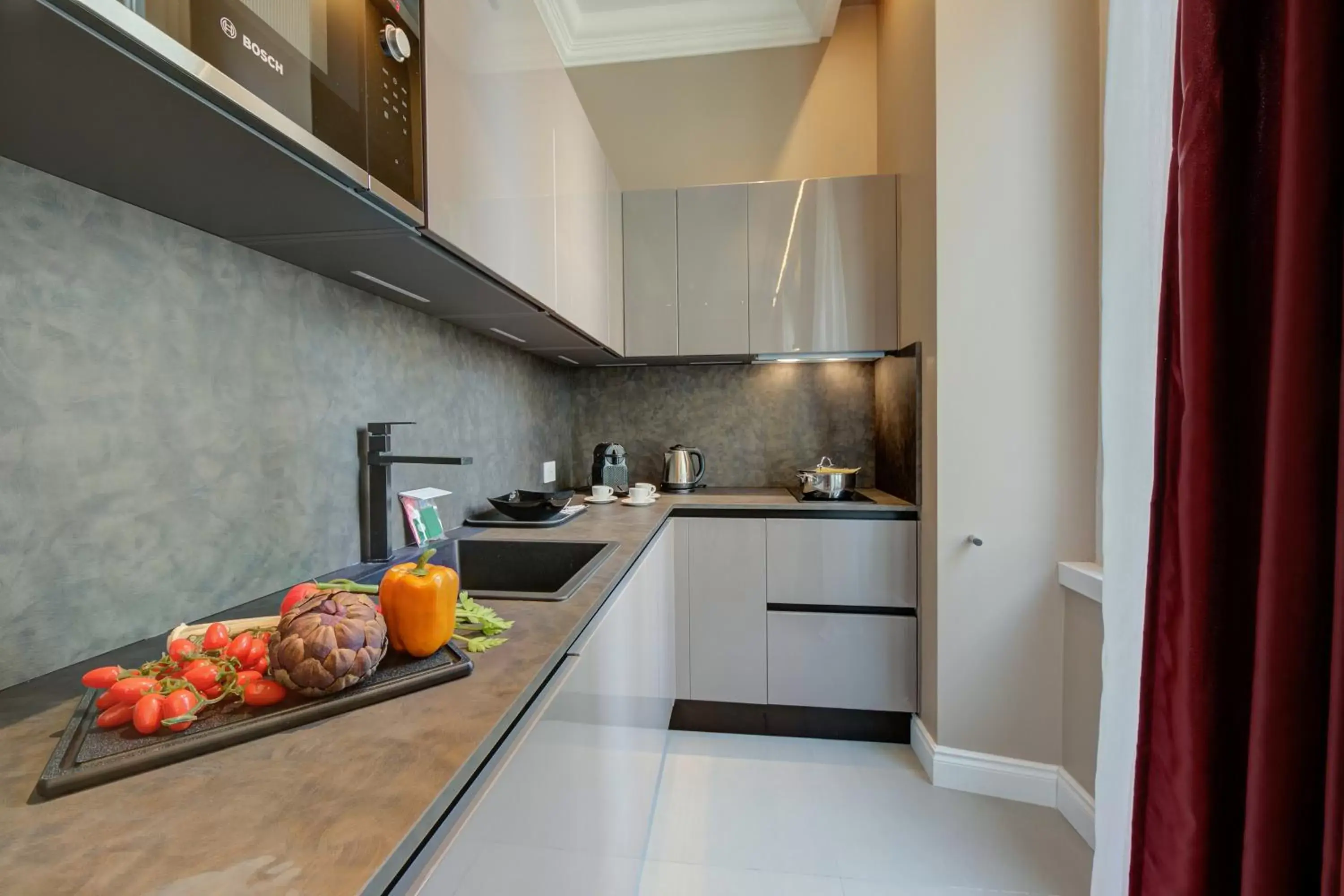 Kitchen or kitchenette, Kitchen/Kitchenette in Boutique Central Apartments- Happy Rentals