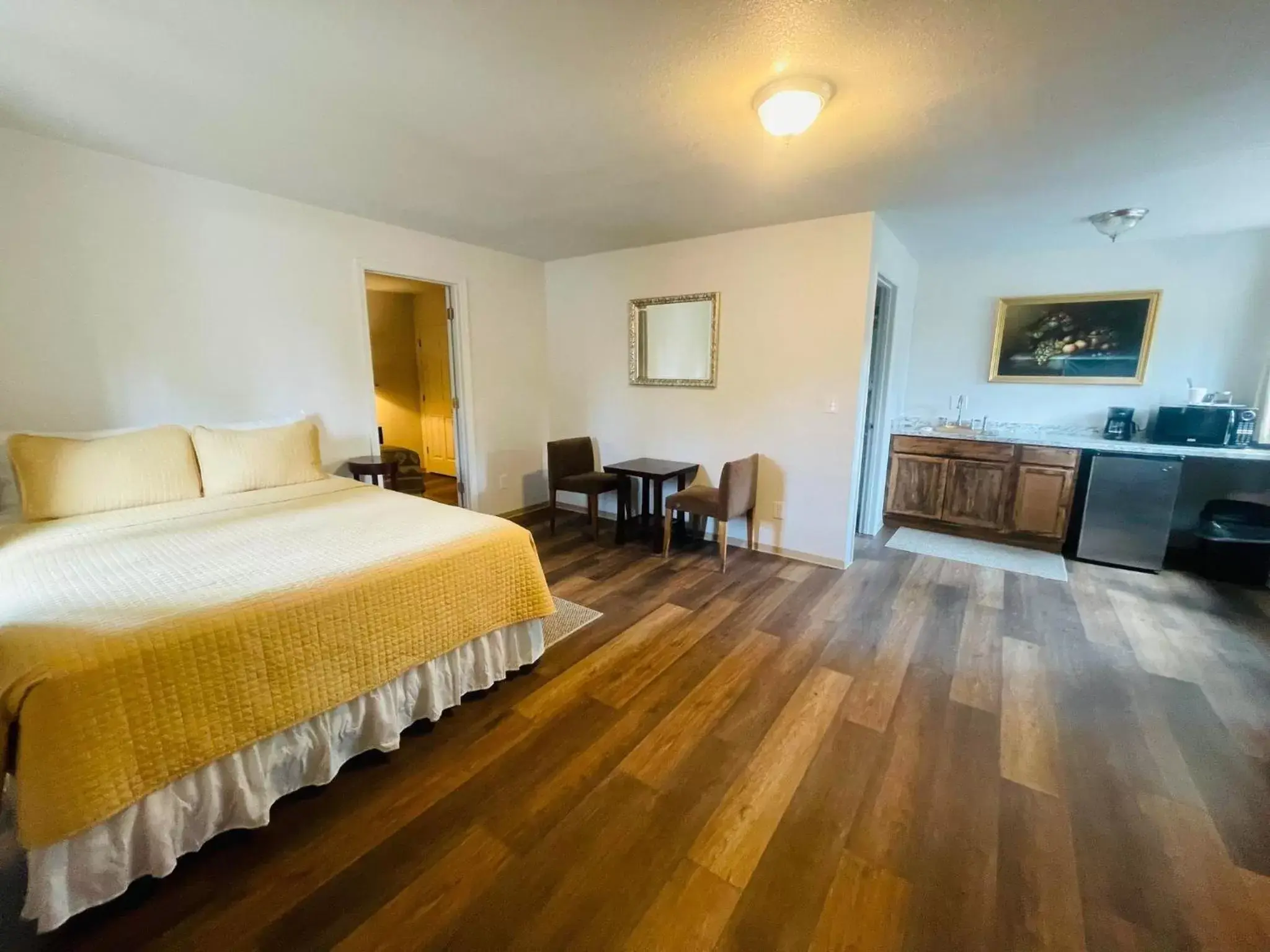 Bed in Riverfront Lodging Bed in Riverfront Lodging