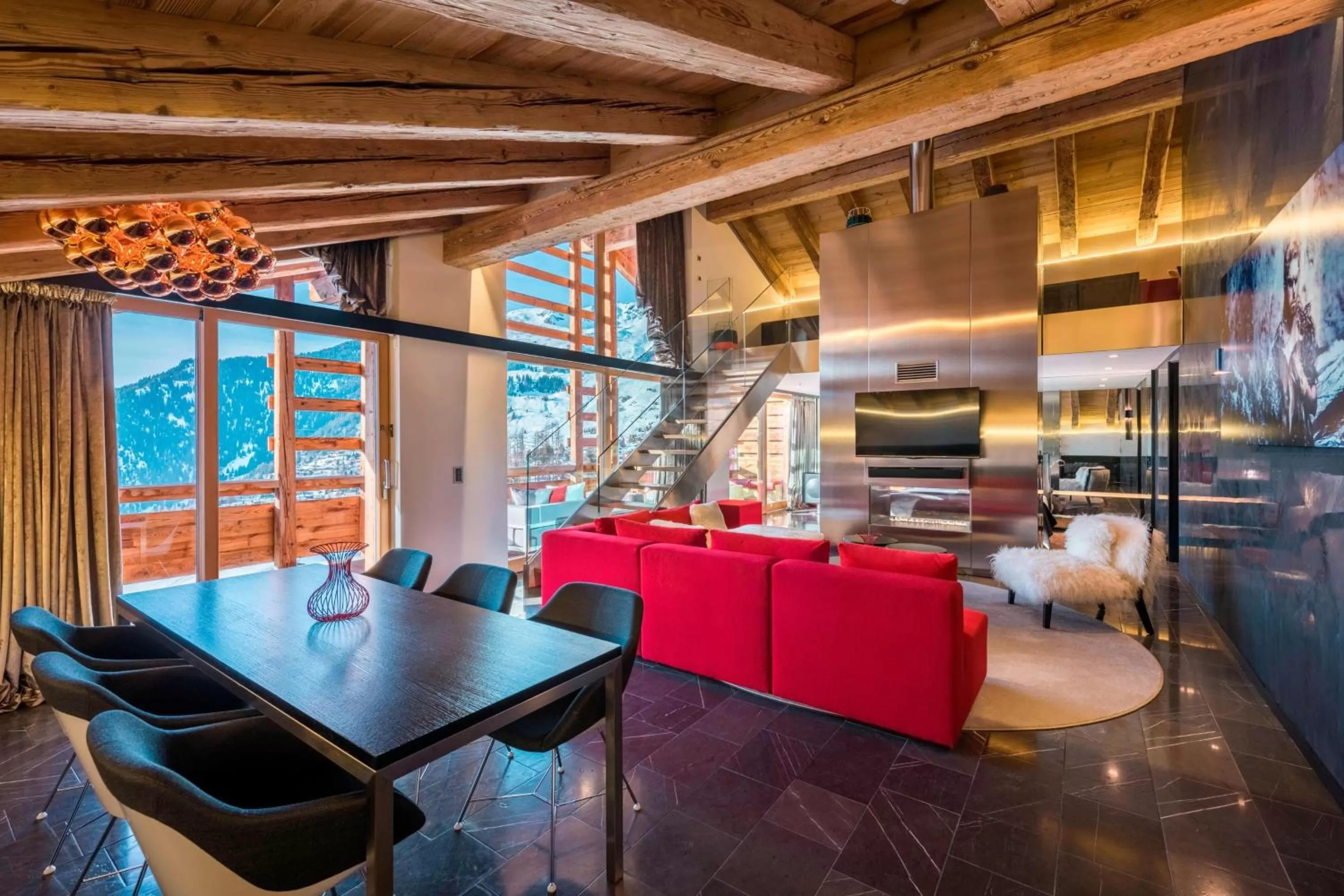 Lounge or bar in W Verbier