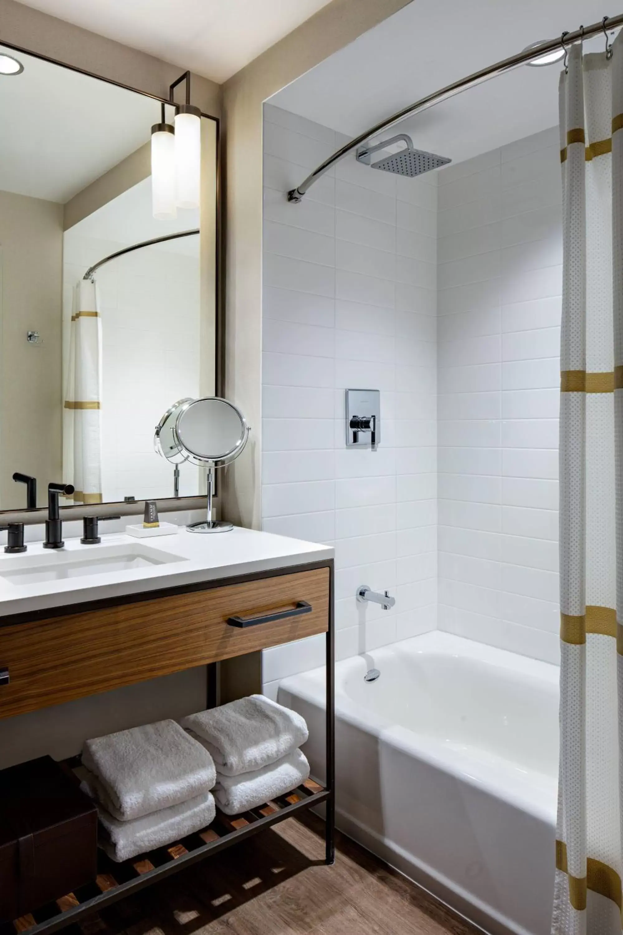 Bathroom in Houston CityPlace Marriott at Springwoods Village