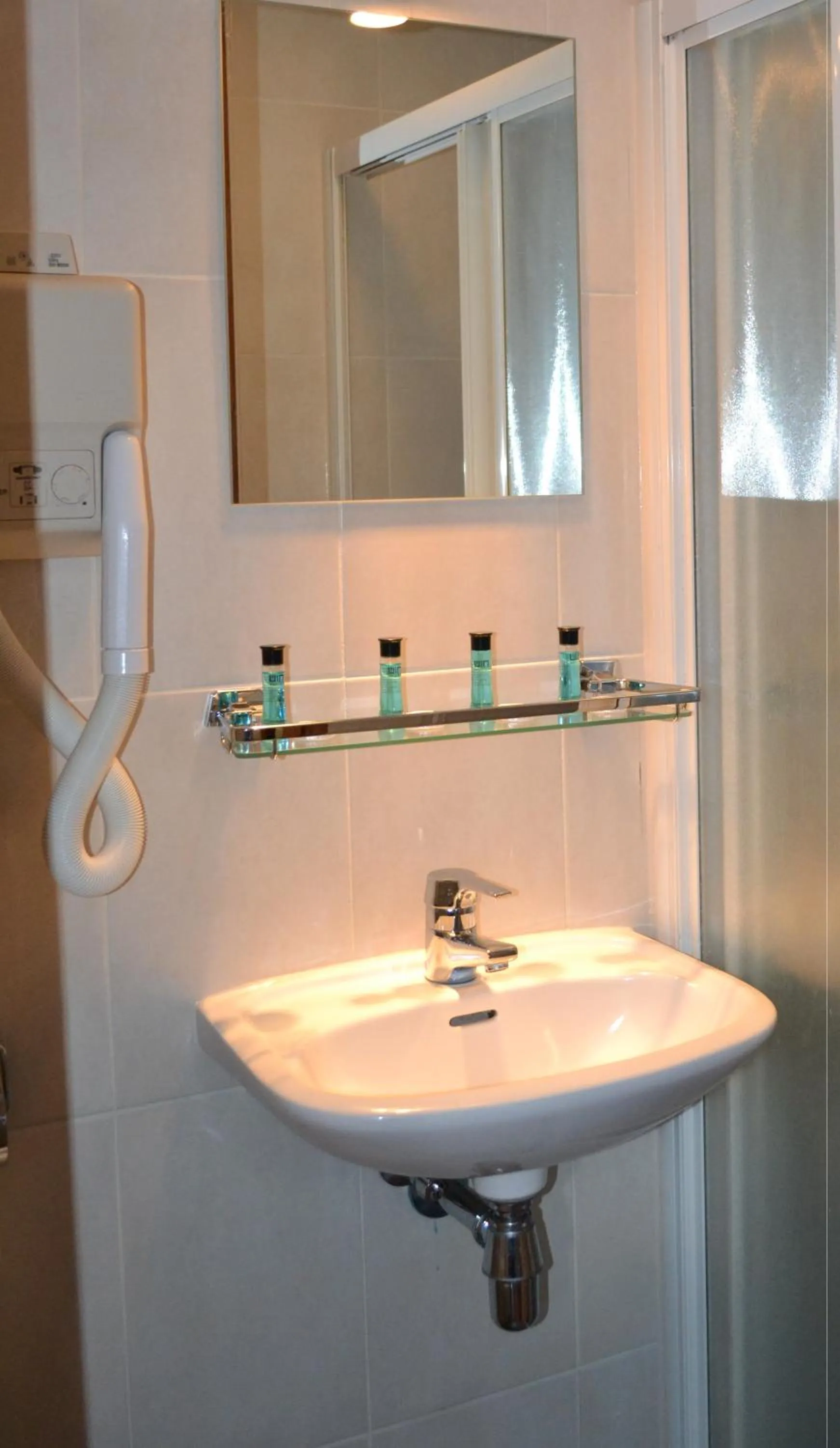 Bathroom in Hotel Continental Amsterdam