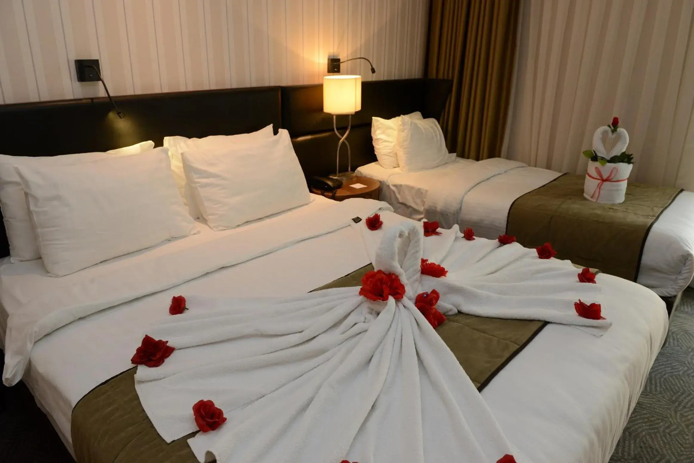 Bed, Room Photo in Style Hotel Sisli