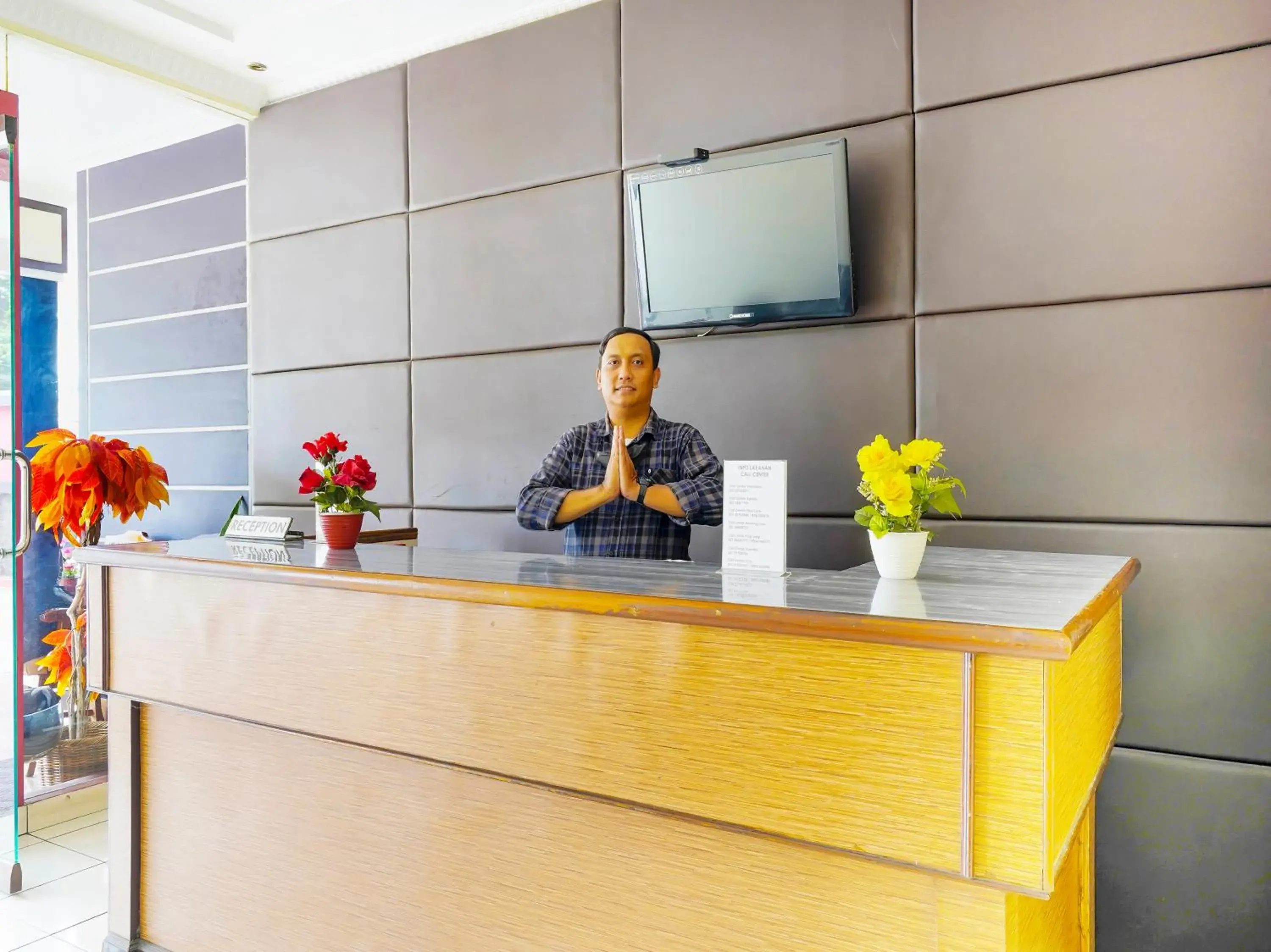 Lobby or reception, Lobby/Reception in OYO Collection O 91297 Hotel Sakura Lobby or reception, Lobby/Reception in OYO Collection O 91297 Hotel Sakura