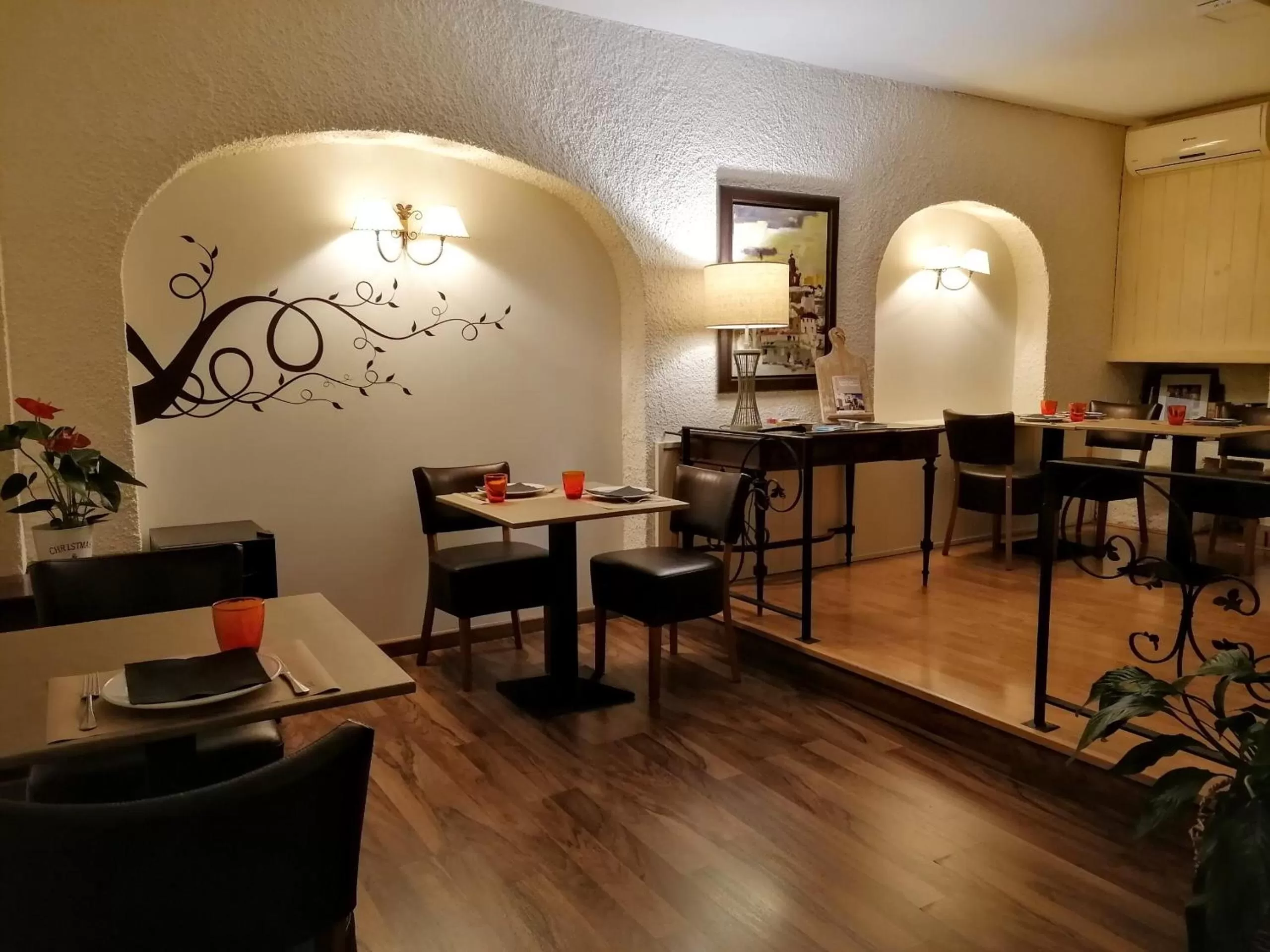 Dining area, Restaurant/Places to Eat in Cal Music B&B