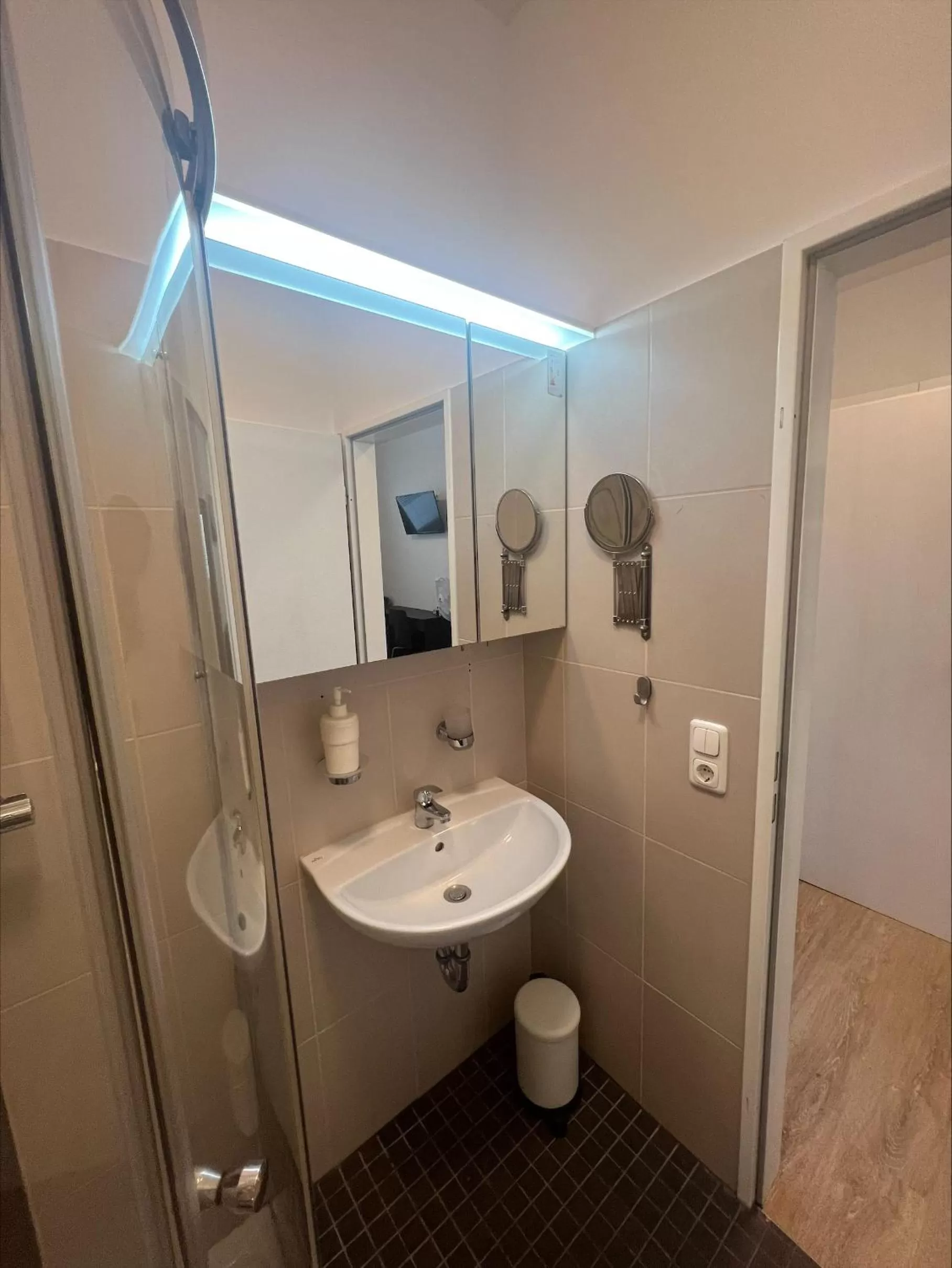 Shower in CASILINO Hotel A 20 Wismar