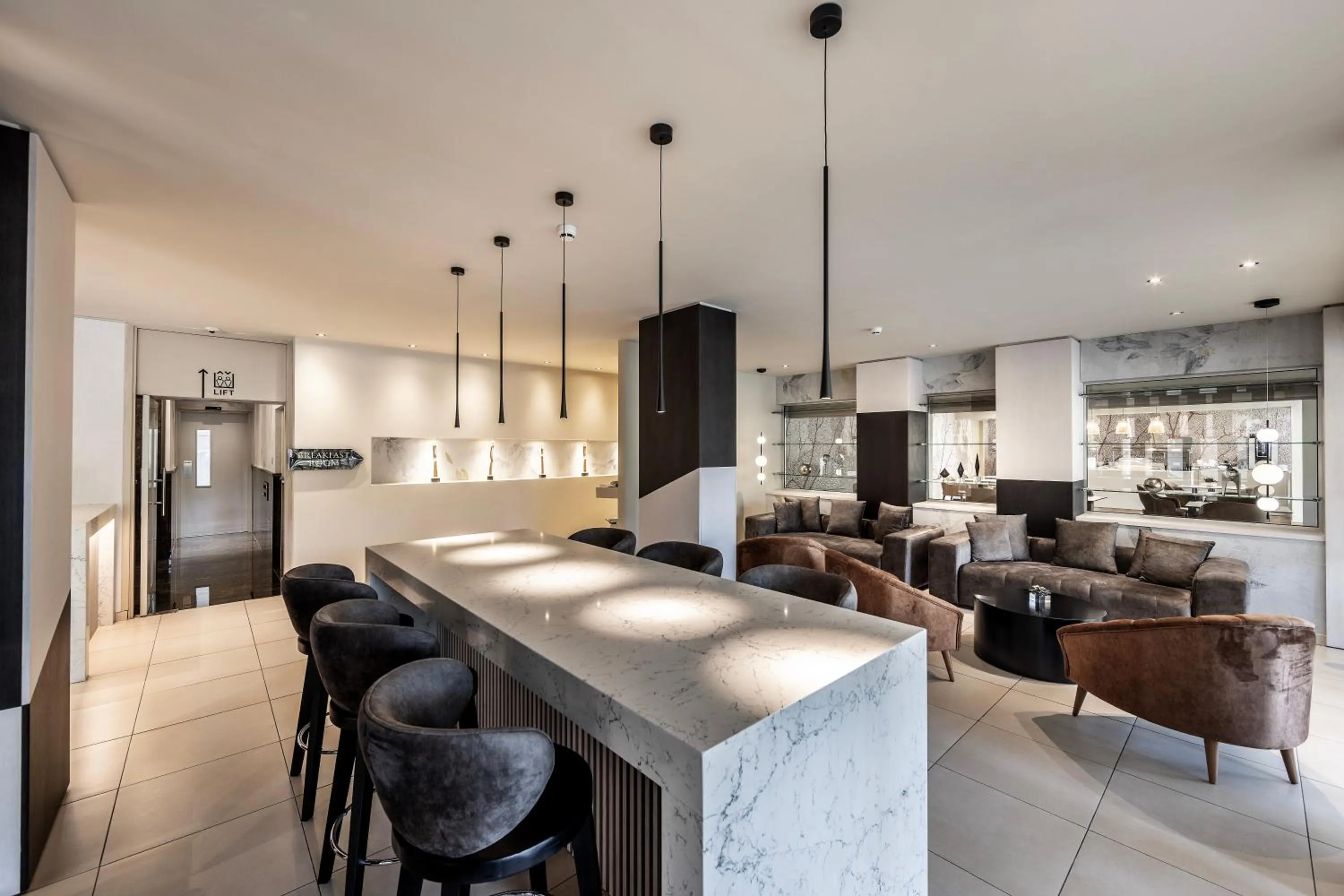 Lobby or reception in Almond Business Hotel