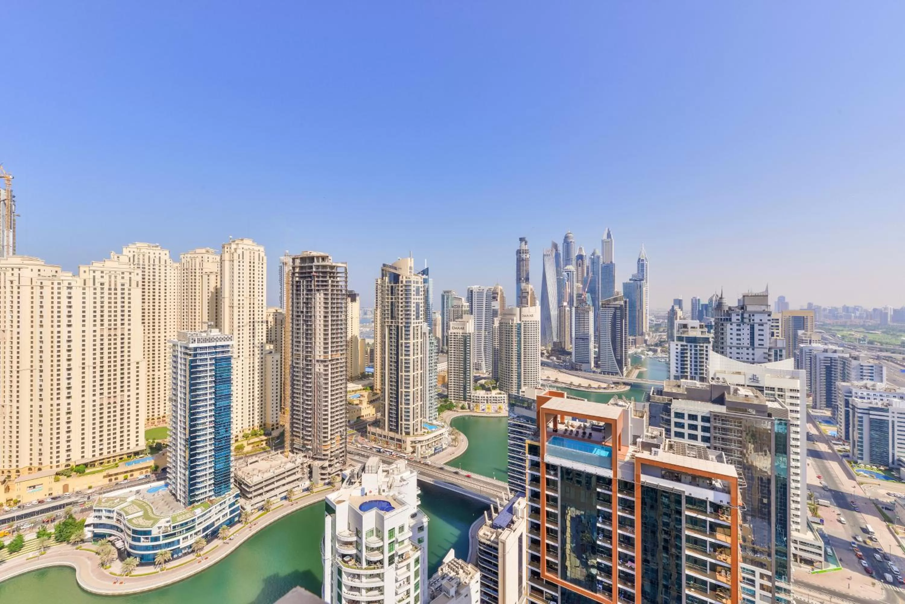 Bird's eye view in Emaar Residences Dubai Marina by Qstay - formerly Address Dubai Marina