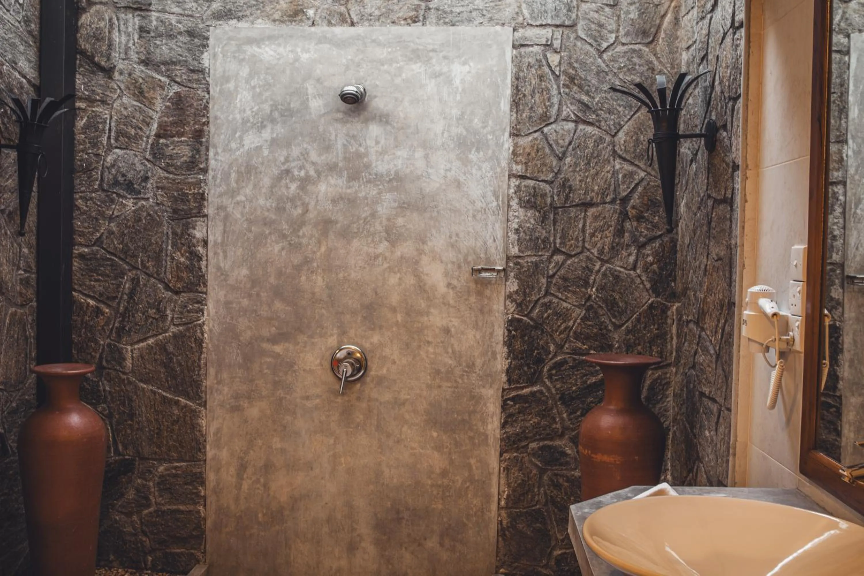 Shower in Tree of Life Nature Resort