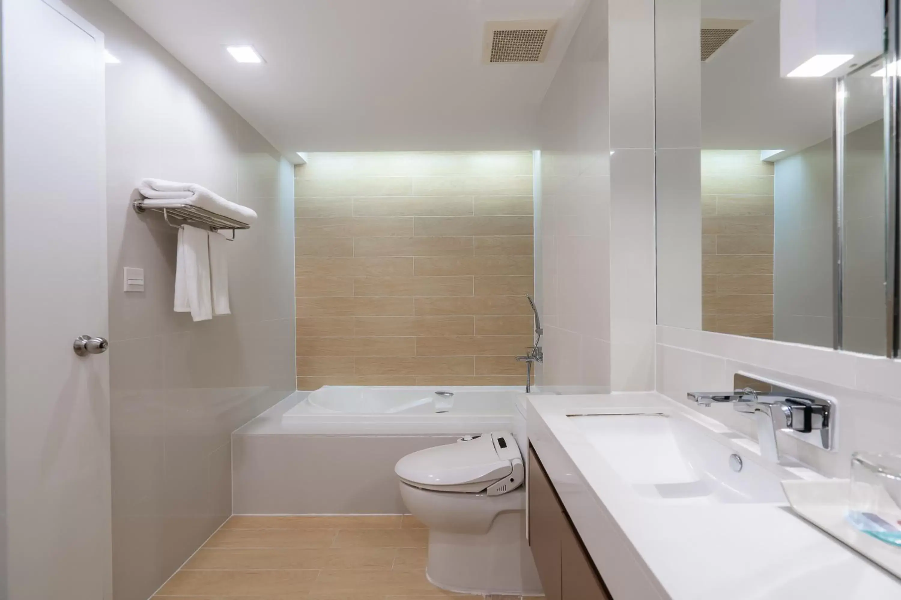 Toilet, Bathroom in Aster Hotel and Residence by At Mind