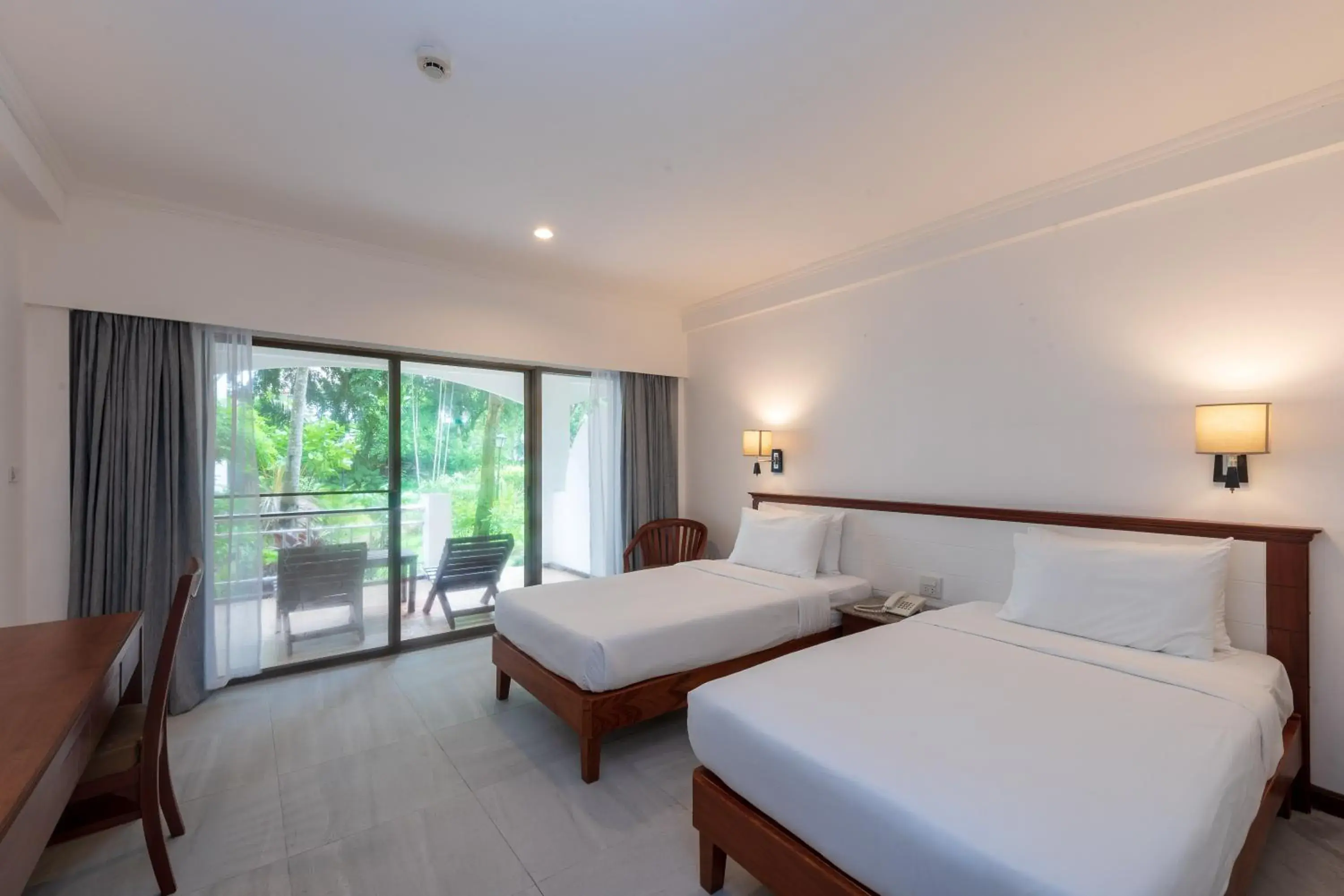 Bed in Pinnacle Grand Jomtien Resort and Beach Club - SHA Extra Plus