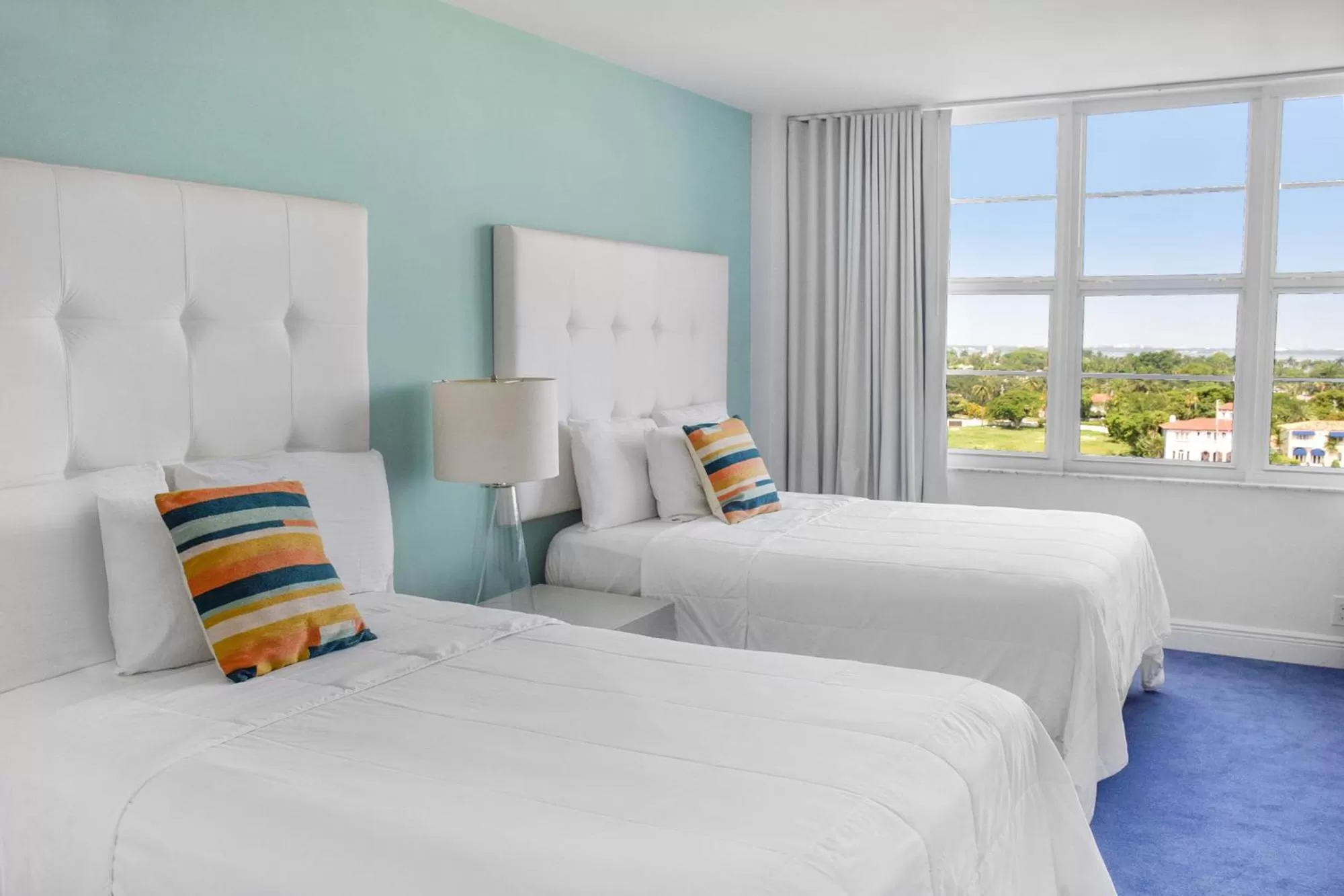 Bedroom, Bed in Seacoast Suites on Miami Beach