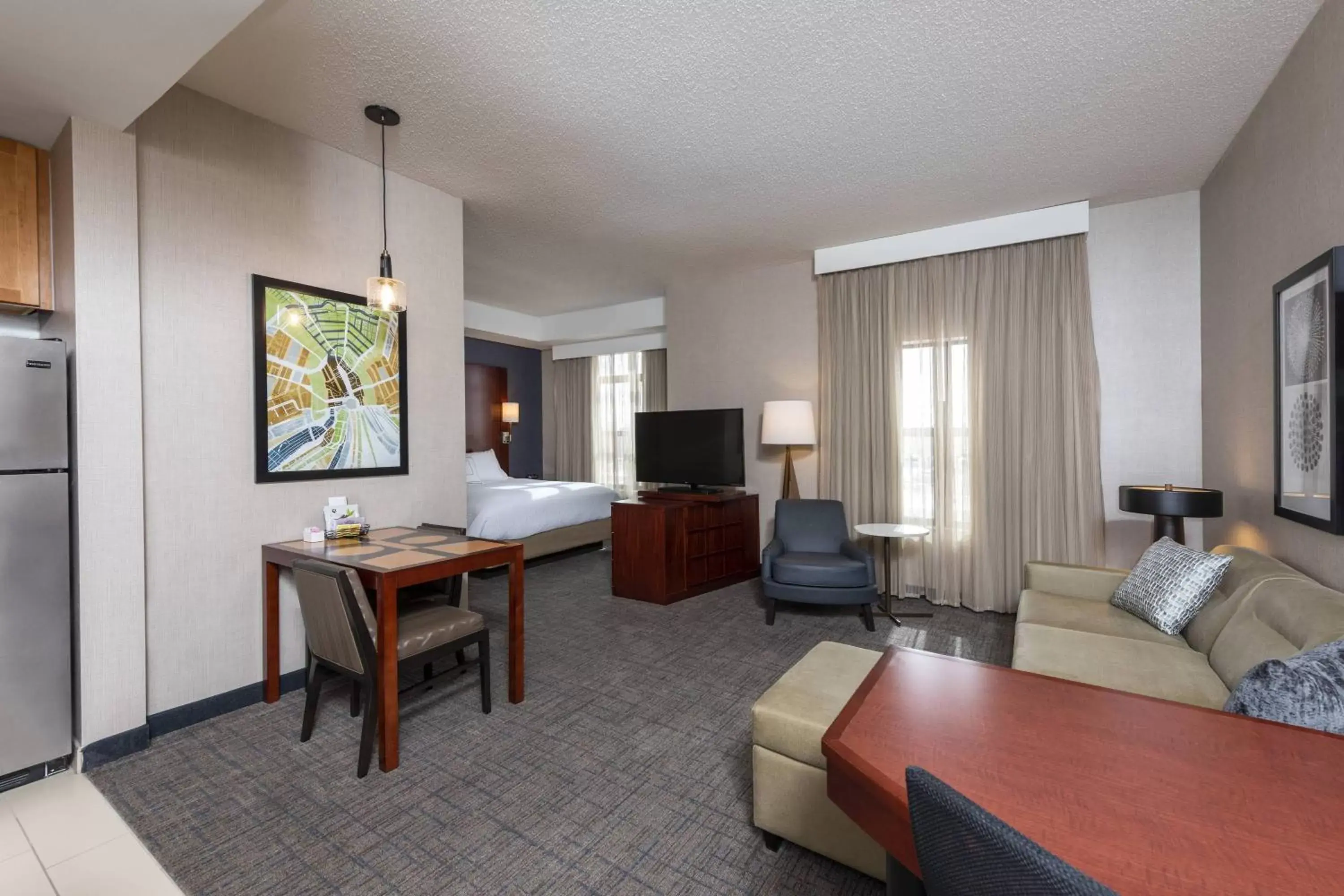 Photo of the whole room, TV/Entertainment Center in Residence Inn by Marriott Midland