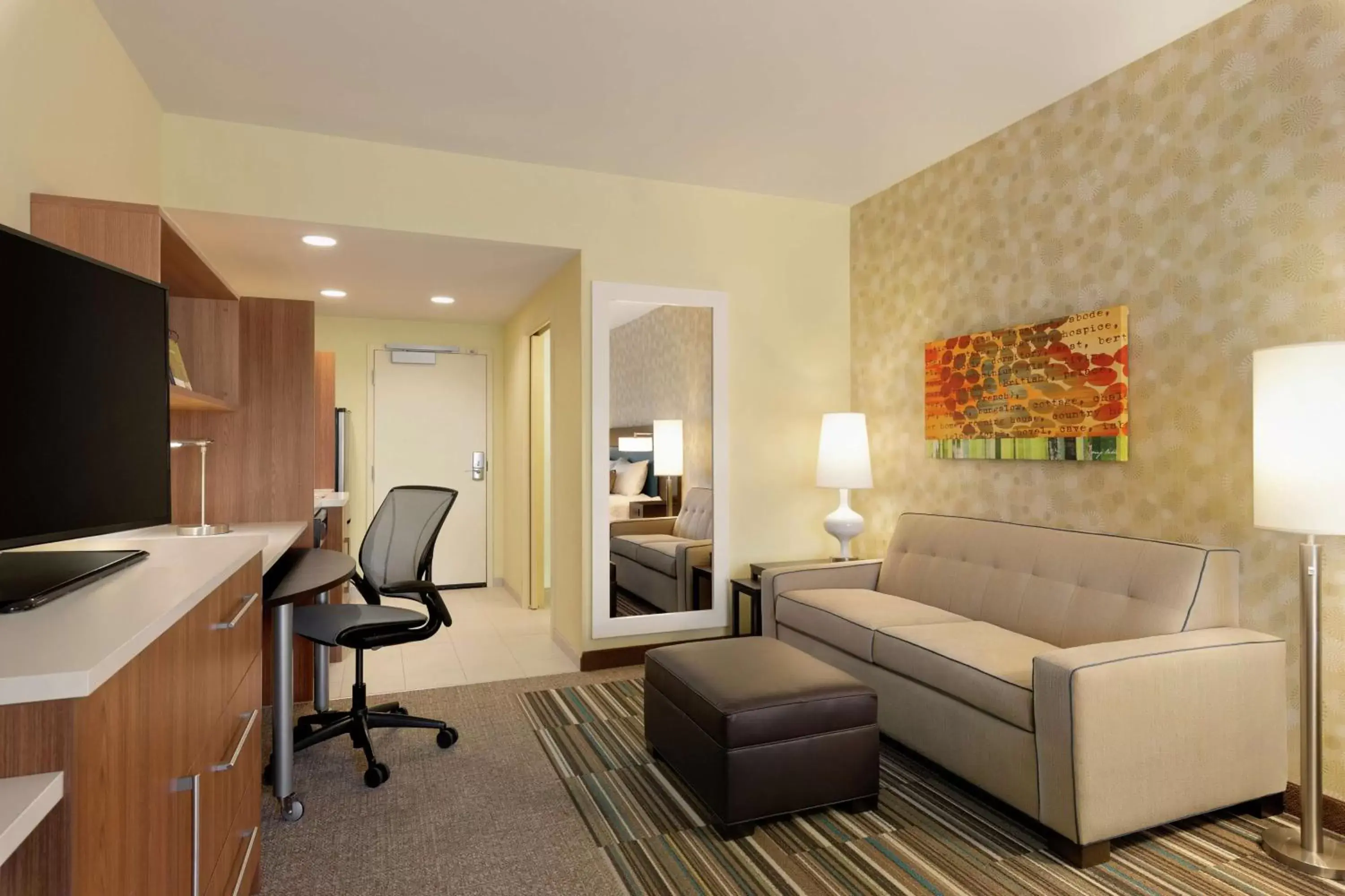 Bedroom, Seating Area in Home2 Suites By Hilton York