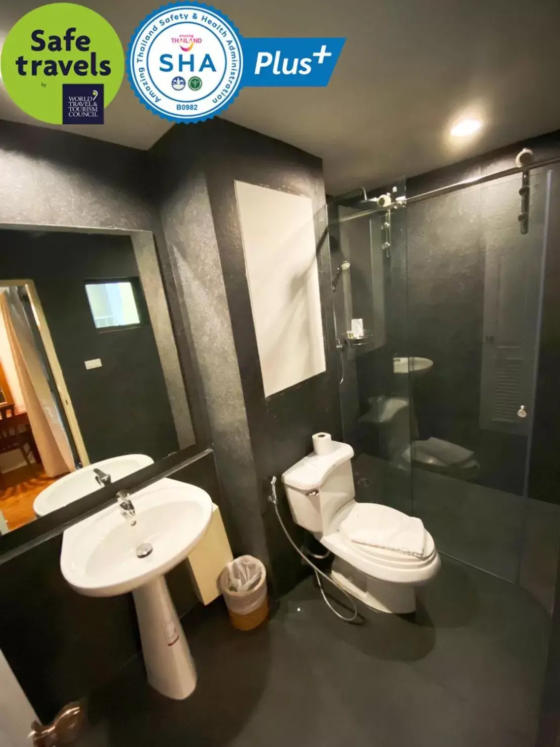 Shower, Bathroom in The Victory Residences Bangkok - SHA Extra Plus Certified