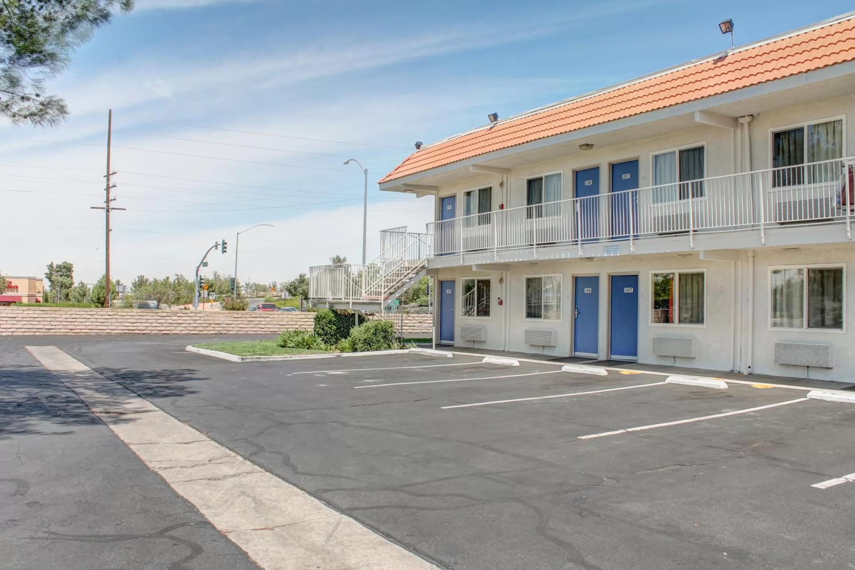 Facade/entrance in Motel 6-Lancaster, CA