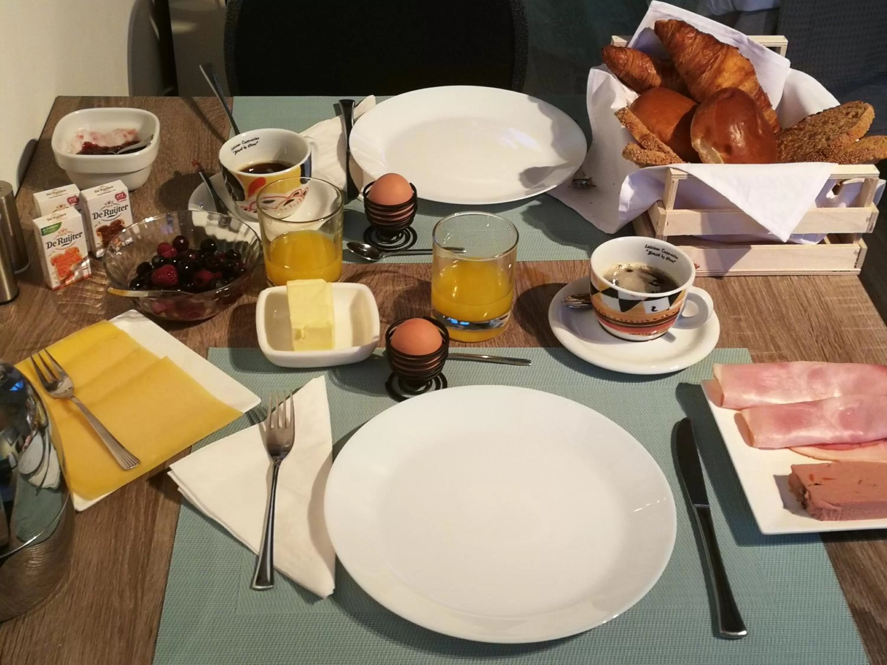 Breakfast in Maizon Middelburg